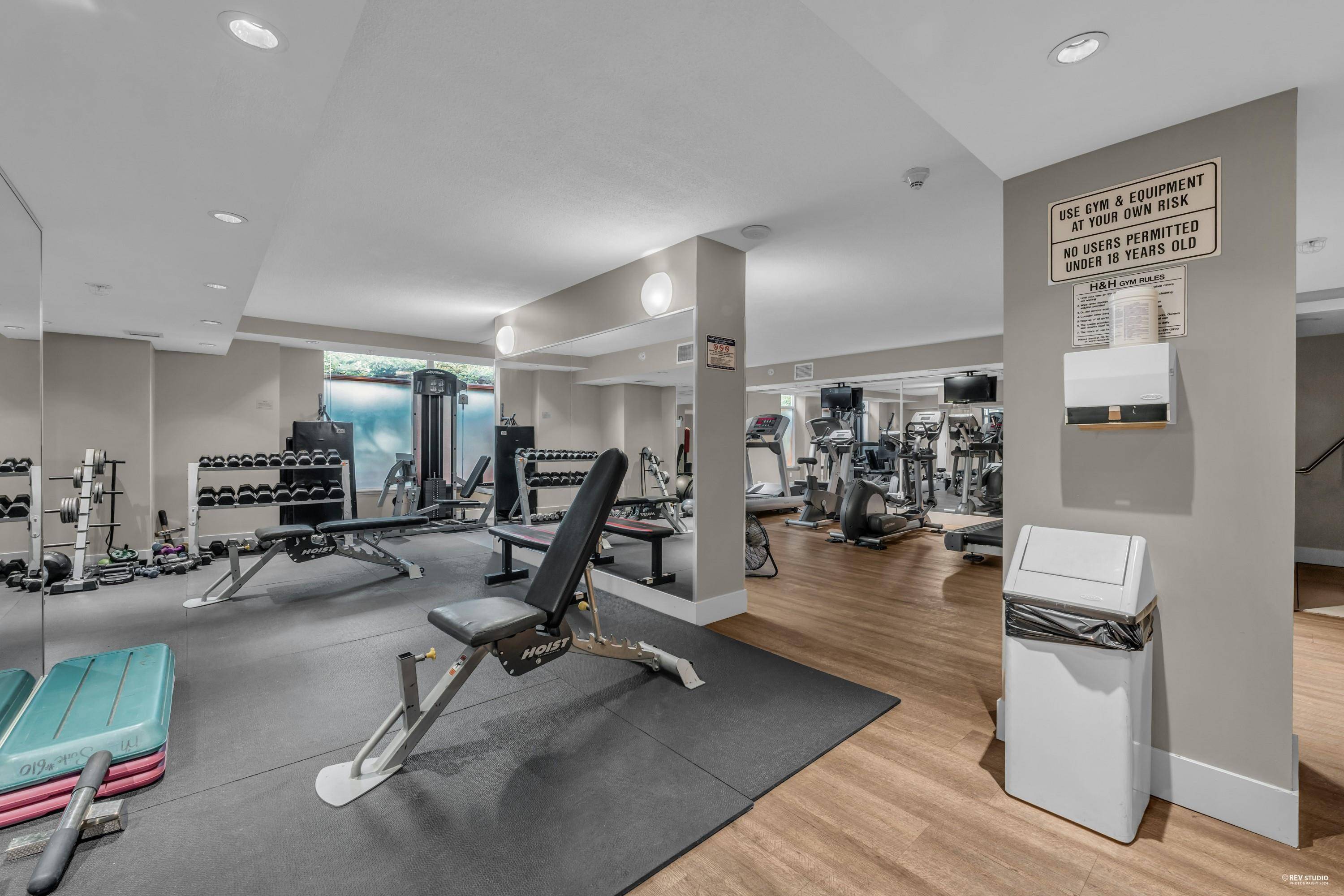 Vancouver, BC V6B 0B1,1133 Homer ST #809