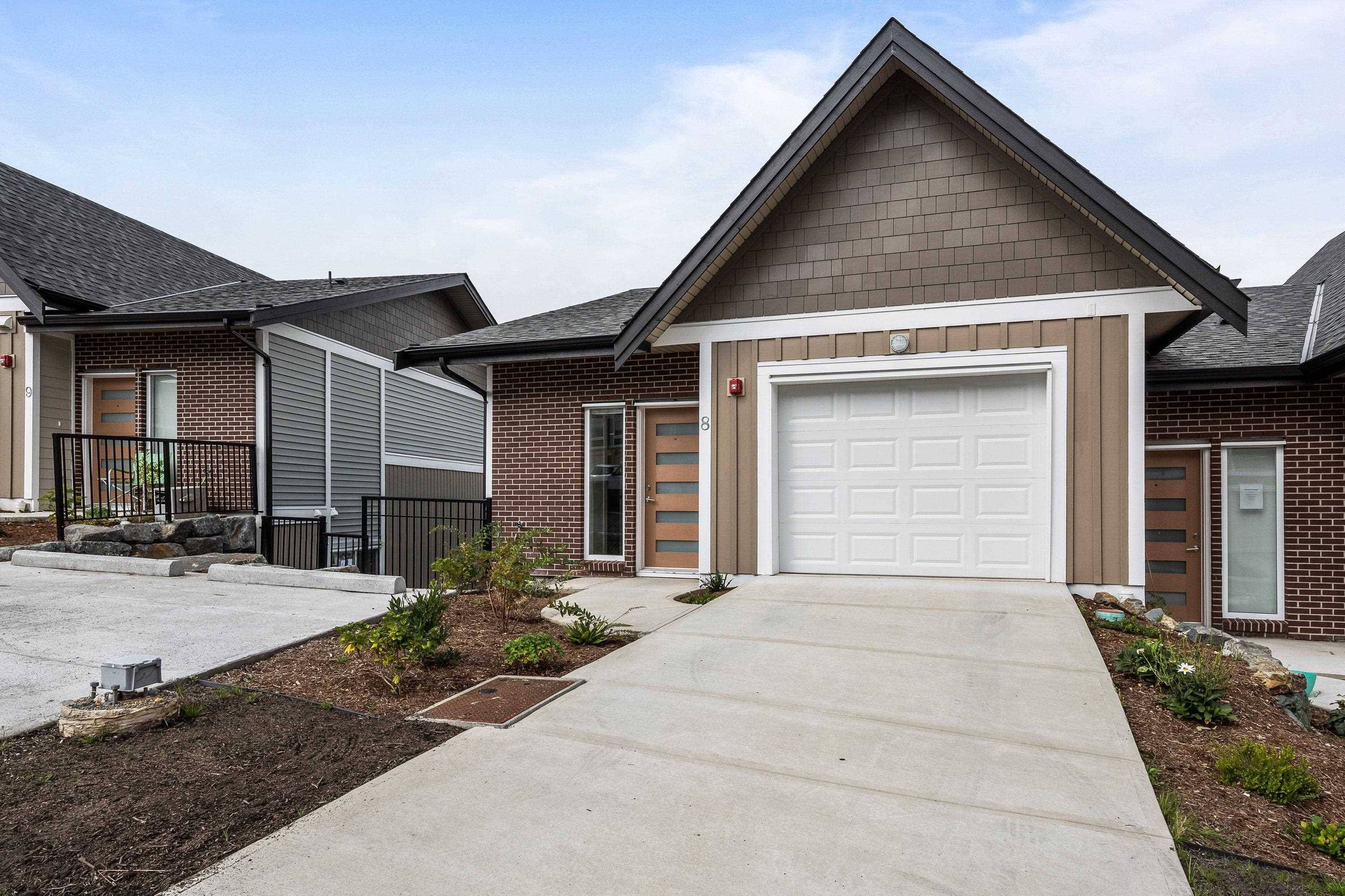Agassiz, BC V0M 1A1,1928 Woodside BLVD #8