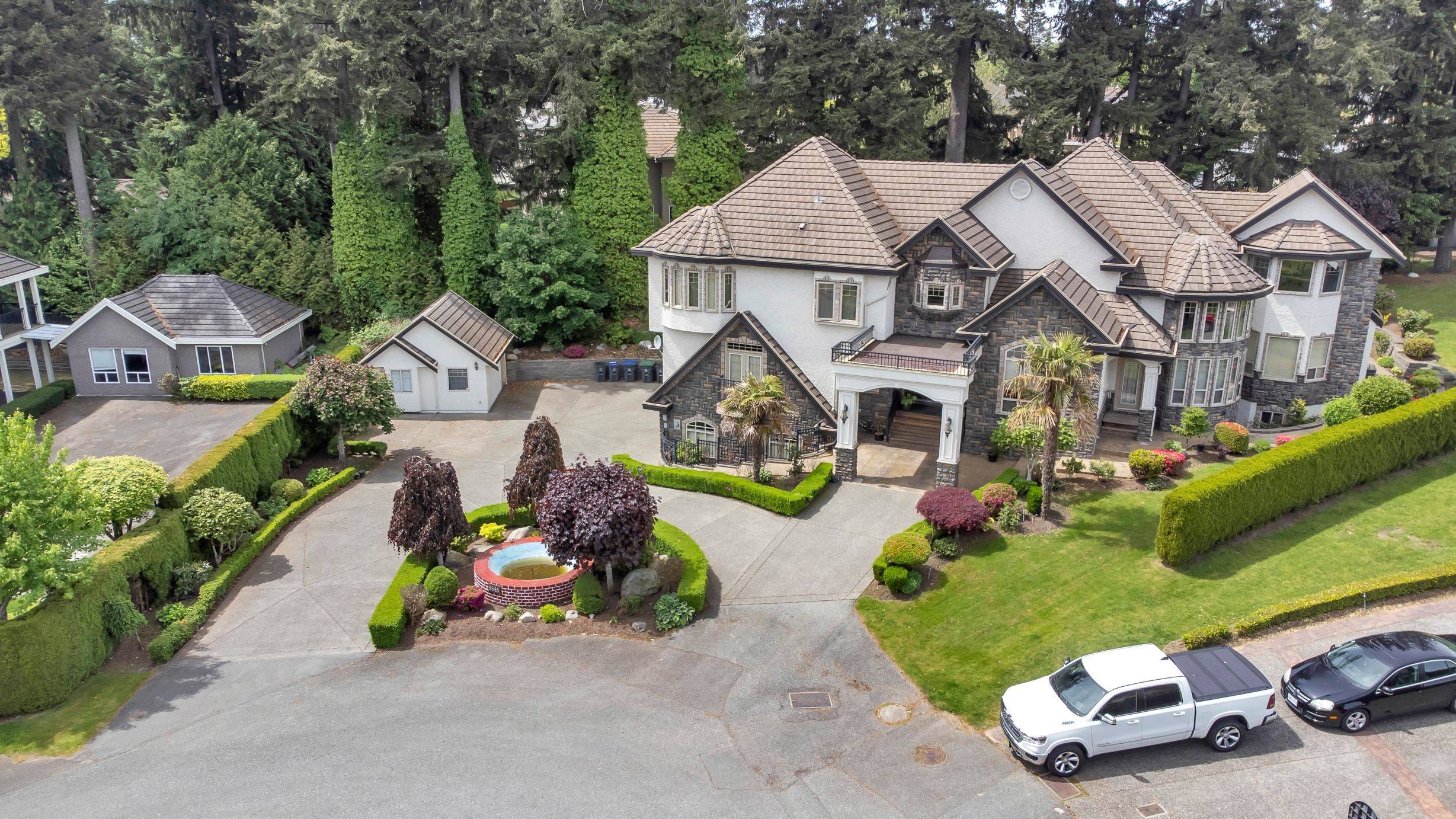 Surrey, BC V3X 3V1,5545 127 ST