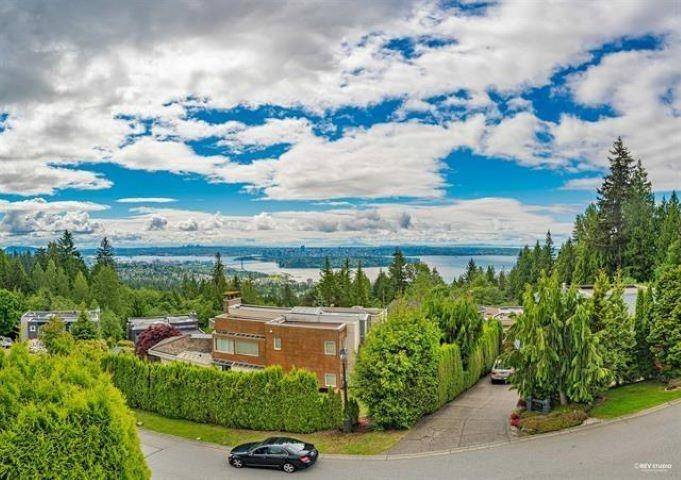 West Vancouver, BC V7S 3E4,2585 Westhill WAY