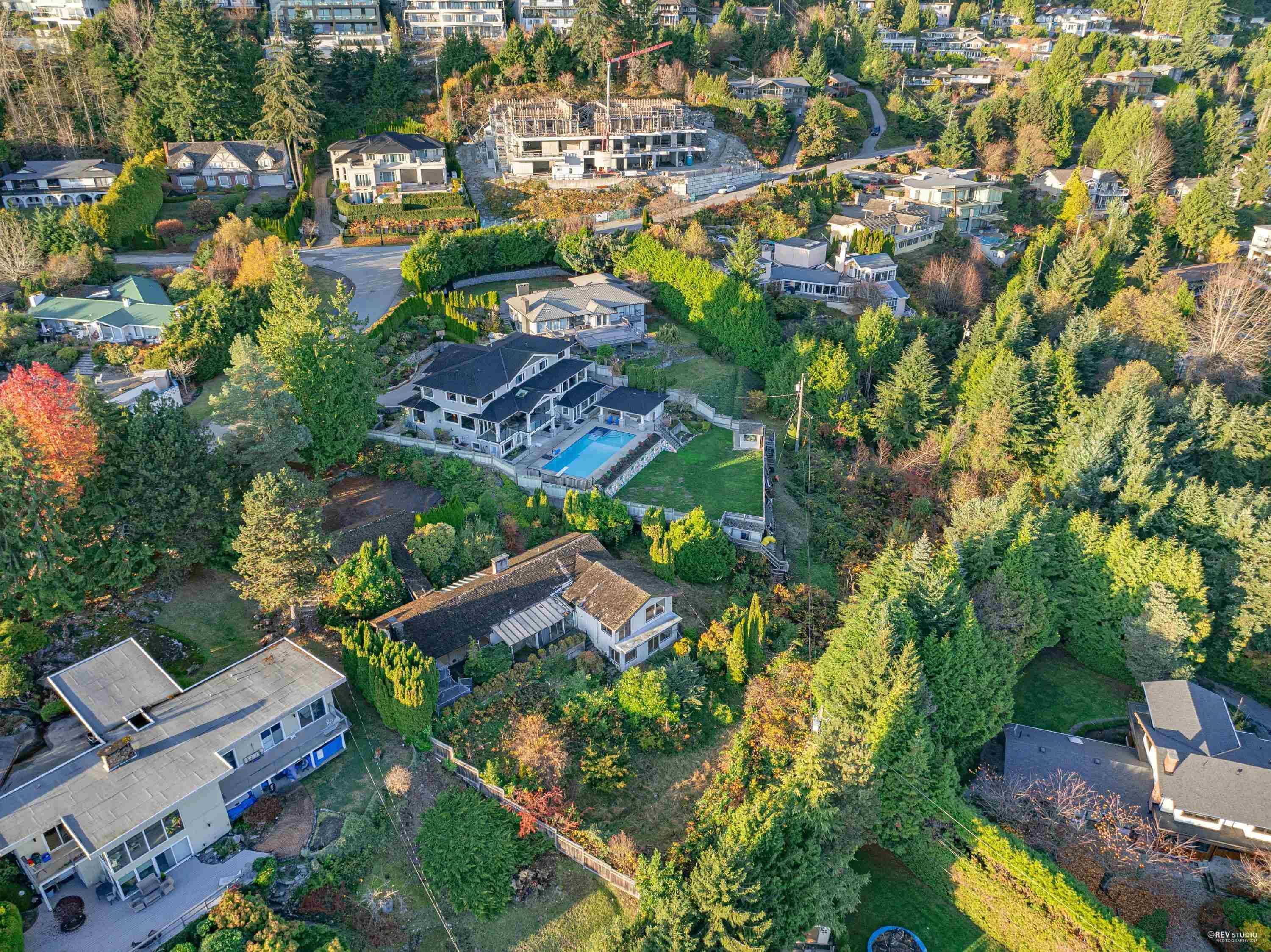 West Vancouver, BC V7S 2E9,1094 Hillside RD