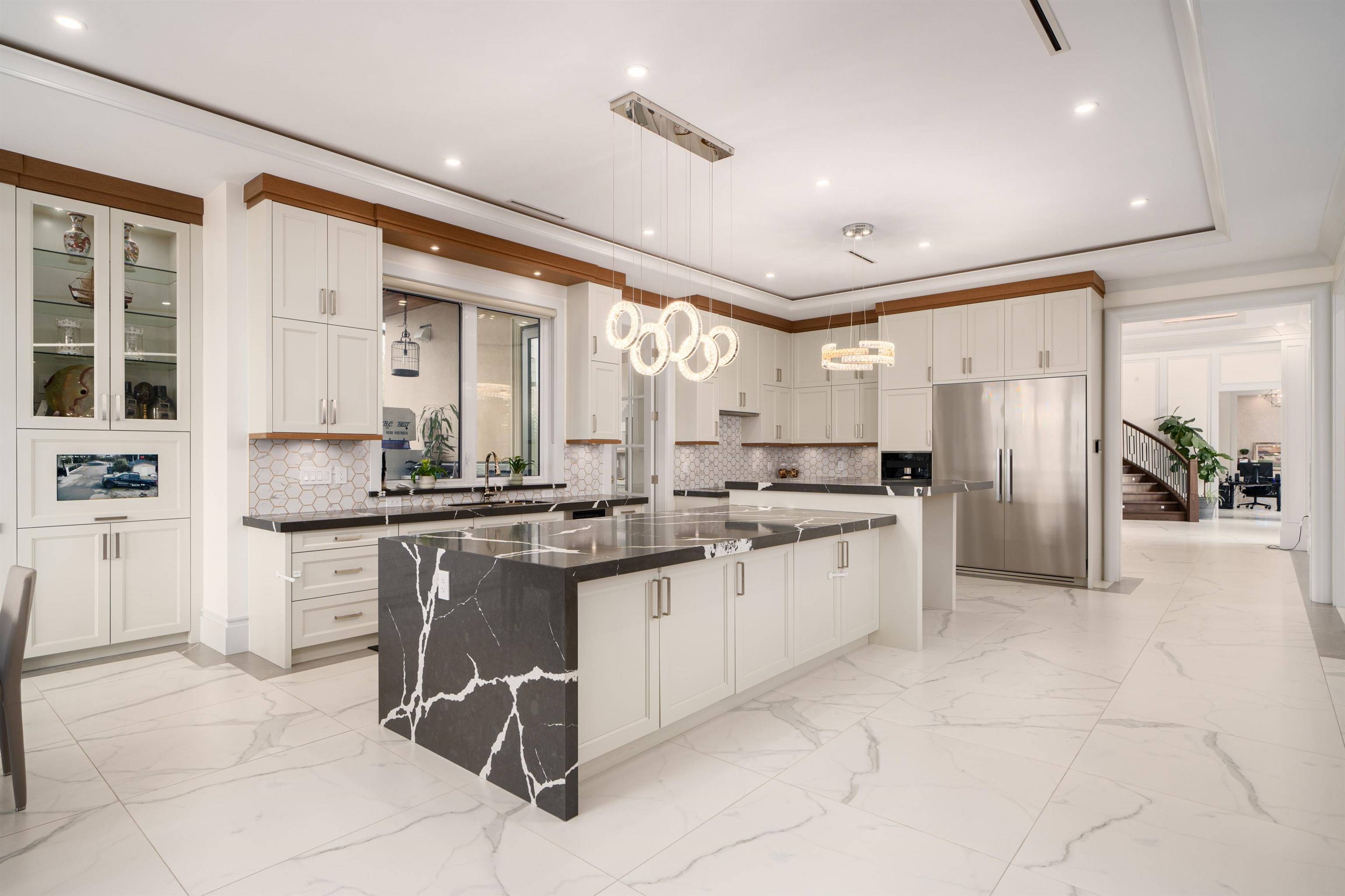 Richmond, BC V6W 1E6,10111 No. 6 RD