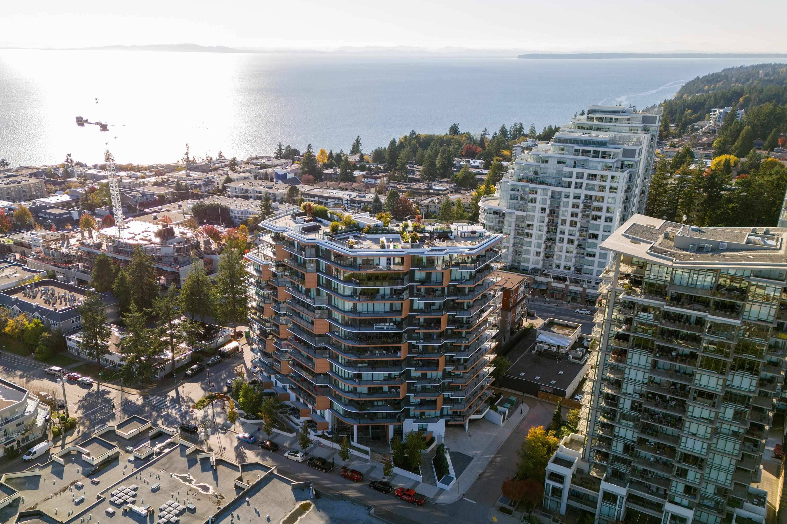 White Rock, BC V4B 0B9,1439 George ST #PH5