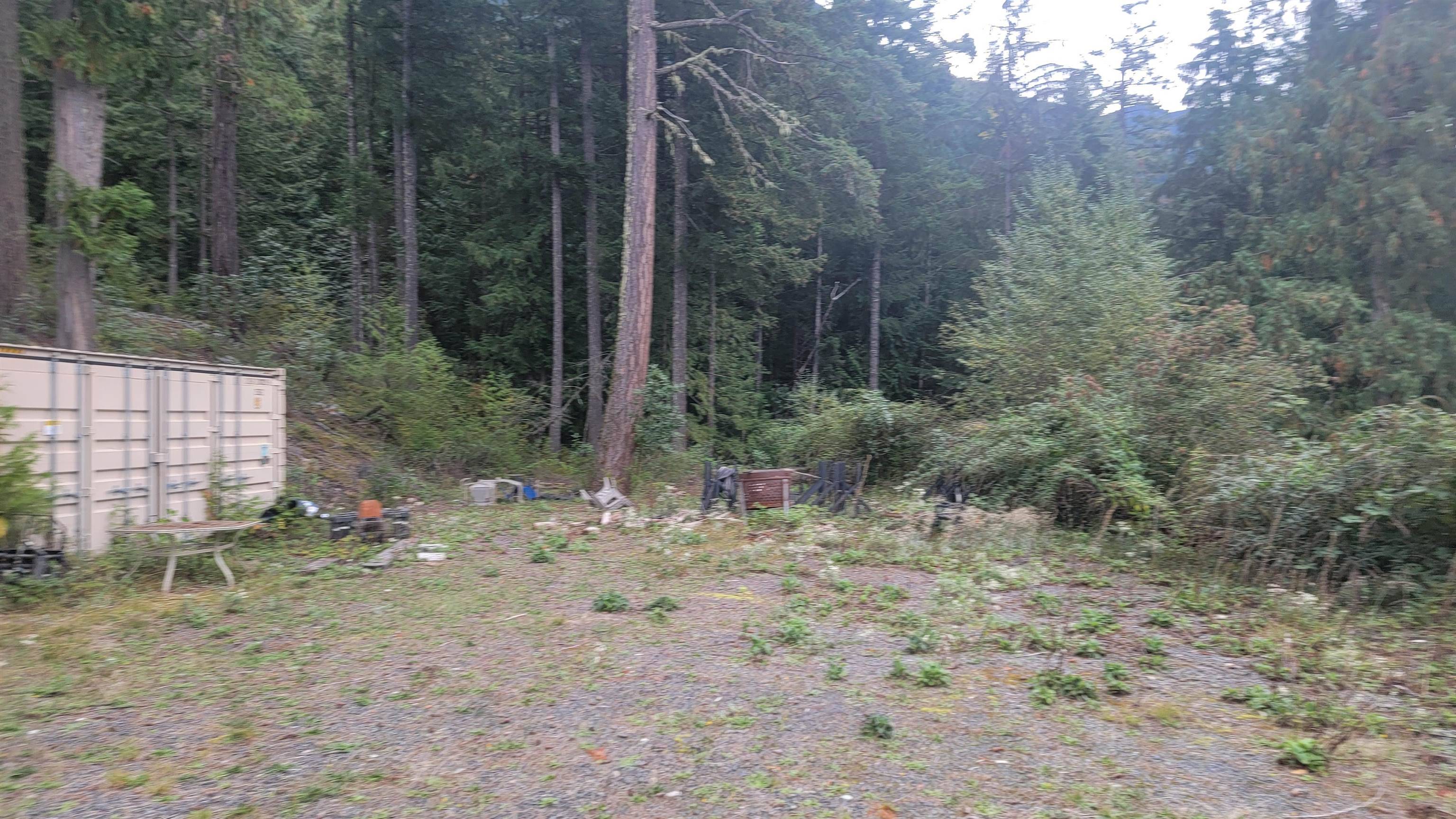 West Vancouver, BC V0N 2E0,2 & 3 Battani Creek RD