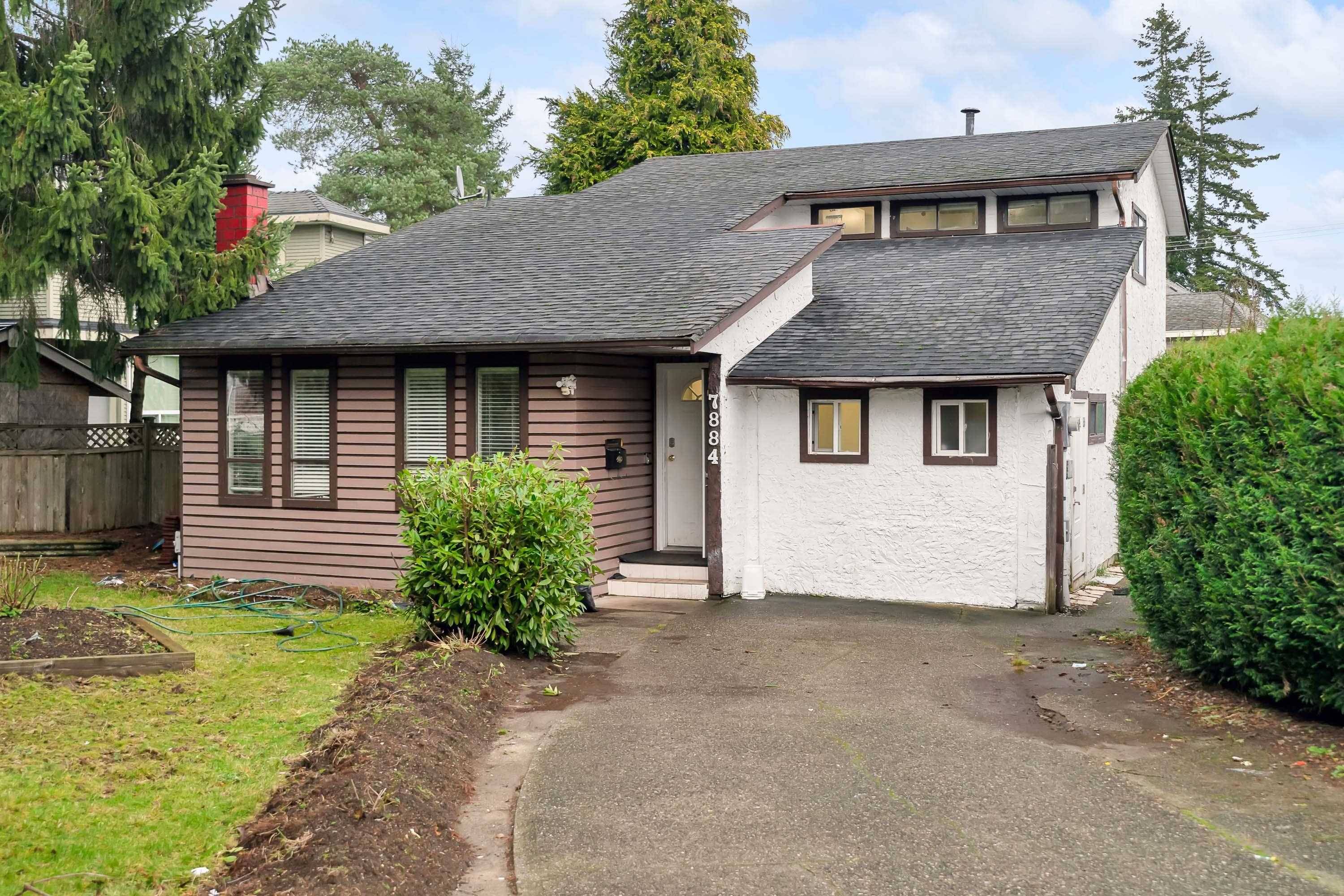 Surrey, BC V3W 7M2,7884 126a ST