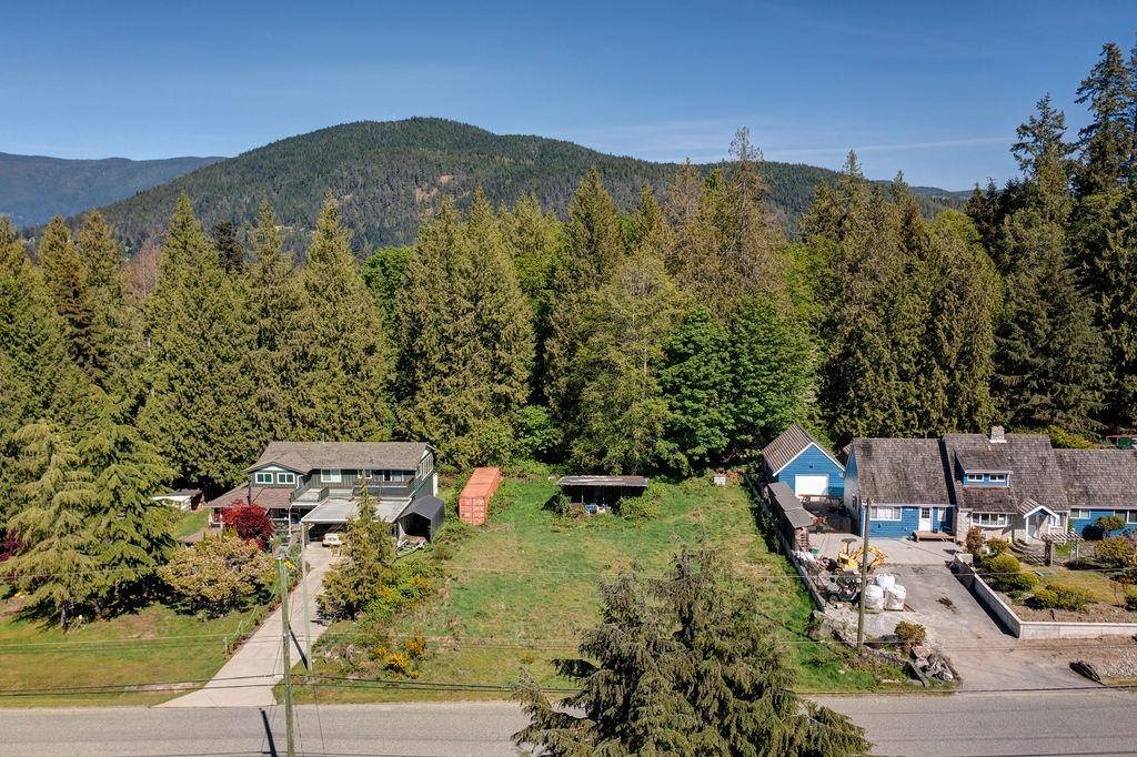 Madeira Park, BC V0N 2H1,Lot C Warnock RD
