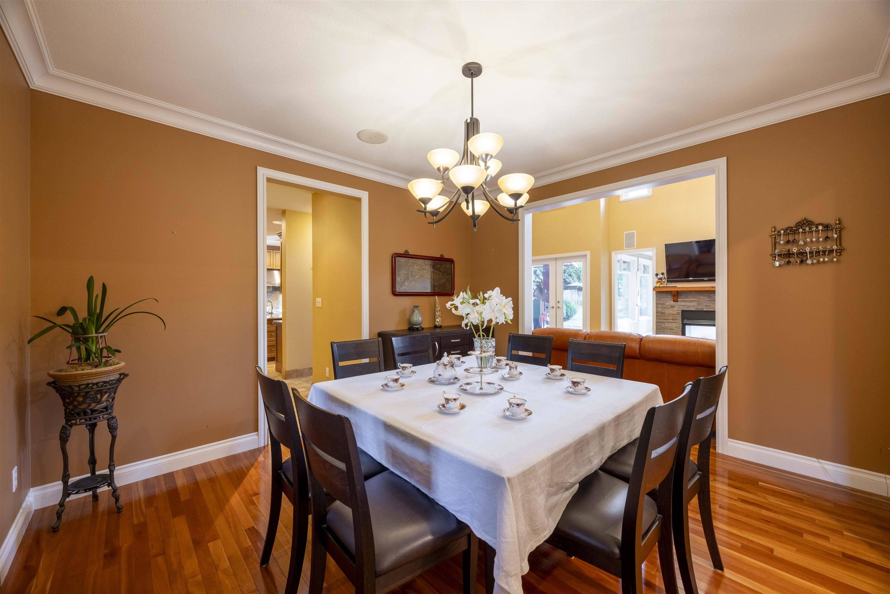 Maple Ridge, BC V4R 1N3,12366 240 ST