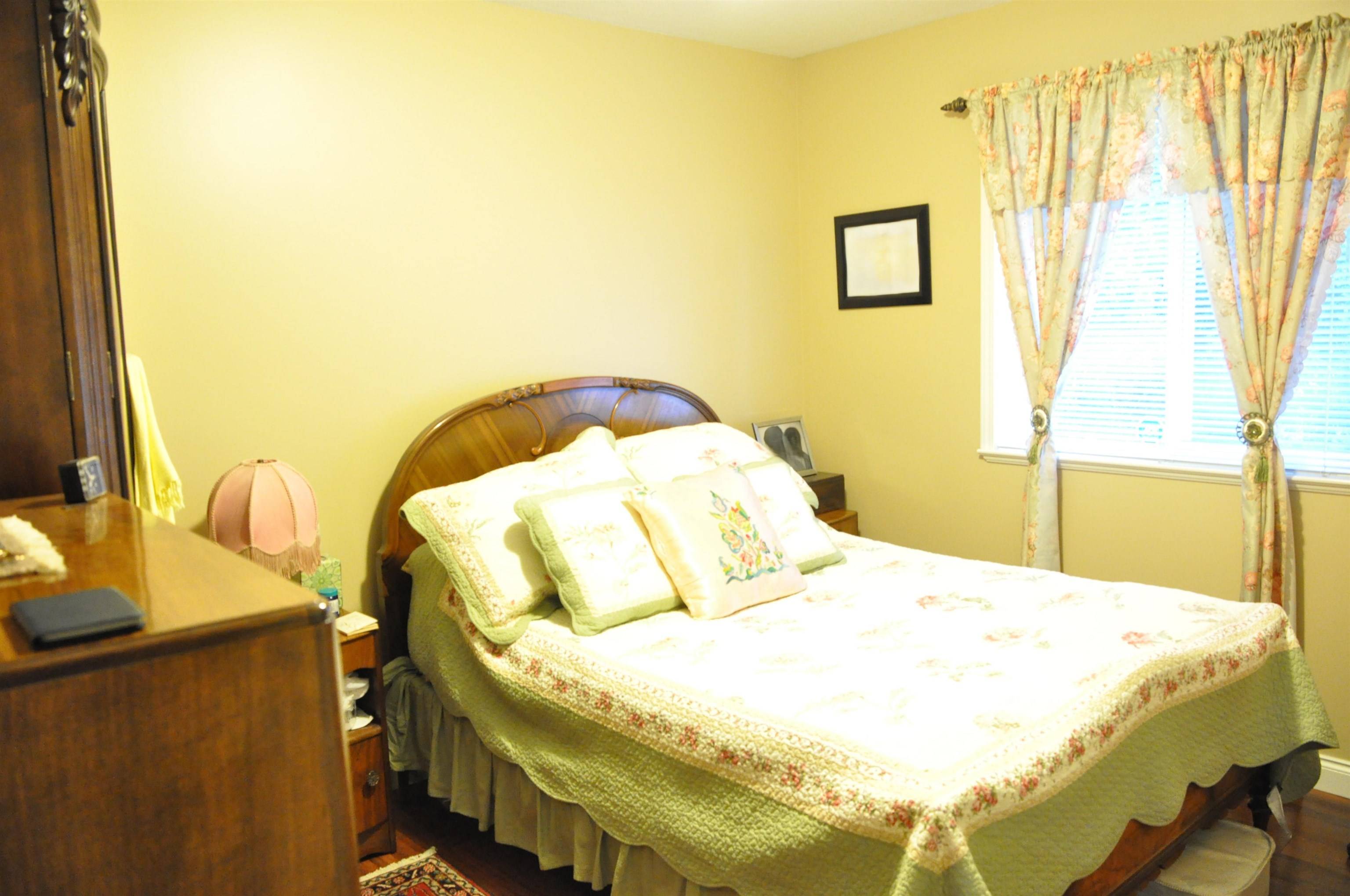 Surrey, BC V4N 4R7,16245 111a AVE
