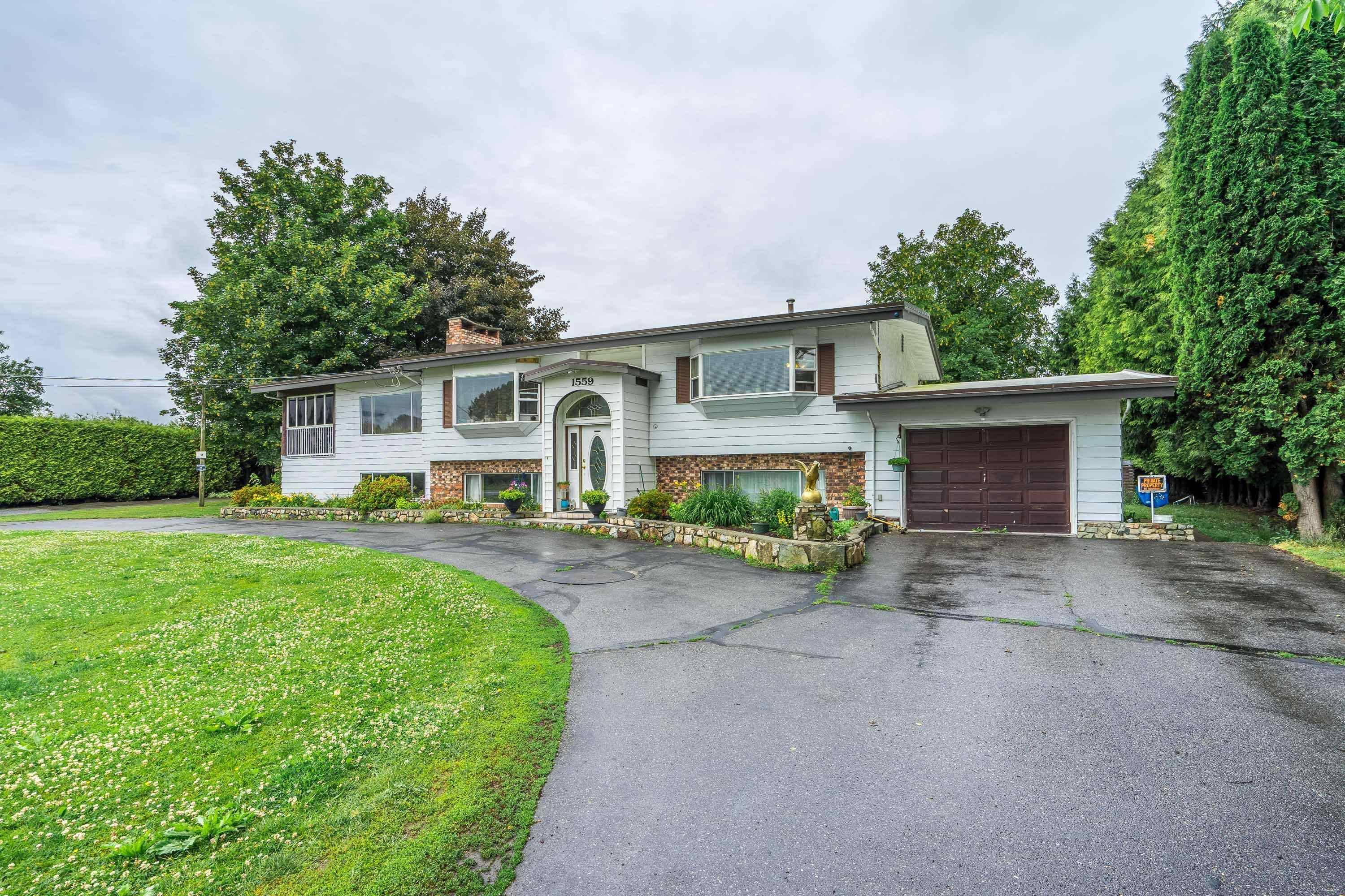Abbotsford, BC V3G 1Y9,1559 Whatcom RD