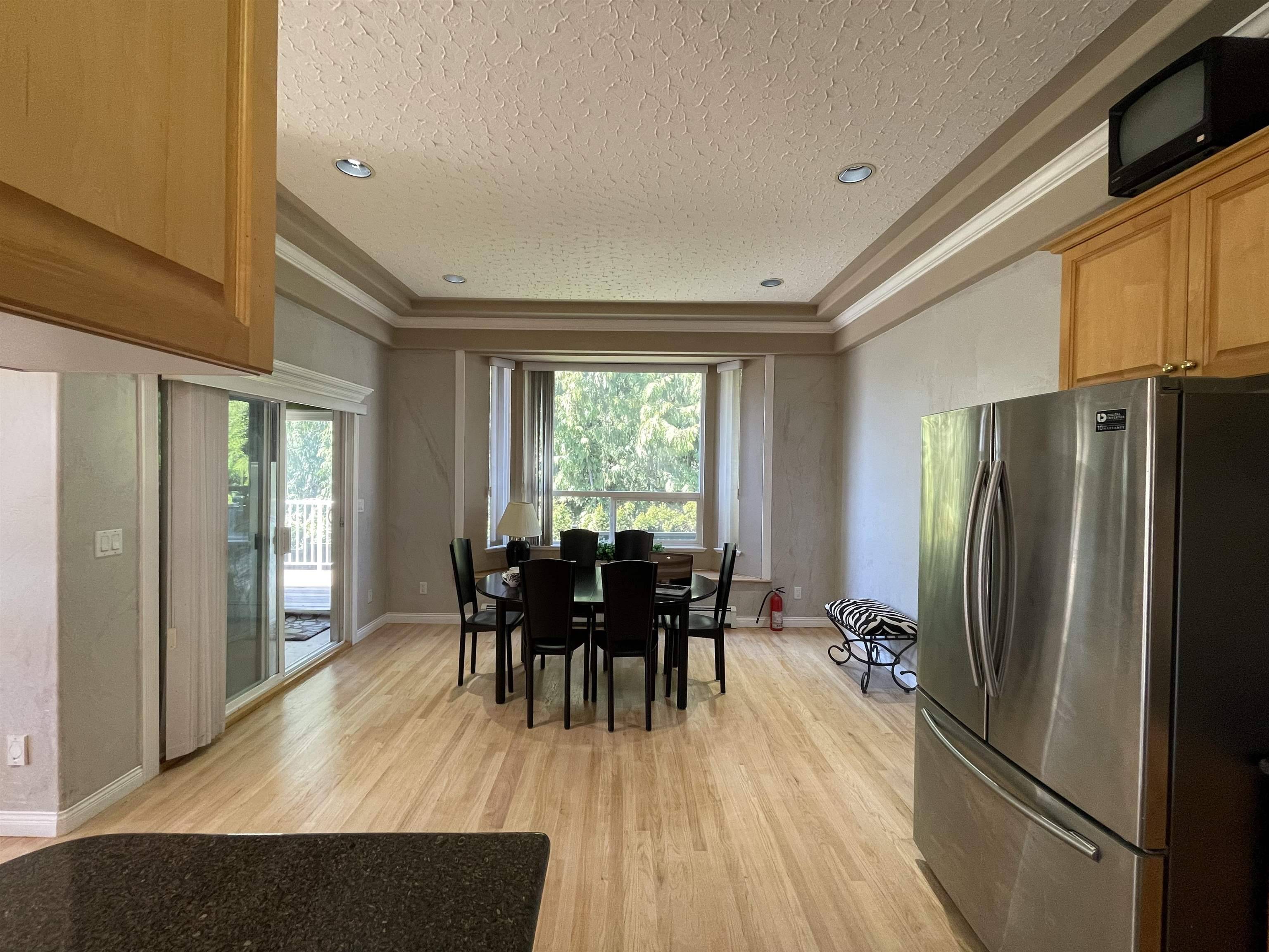 Burnaby, BC V5J 4H4,7933 Mcgregor AVE