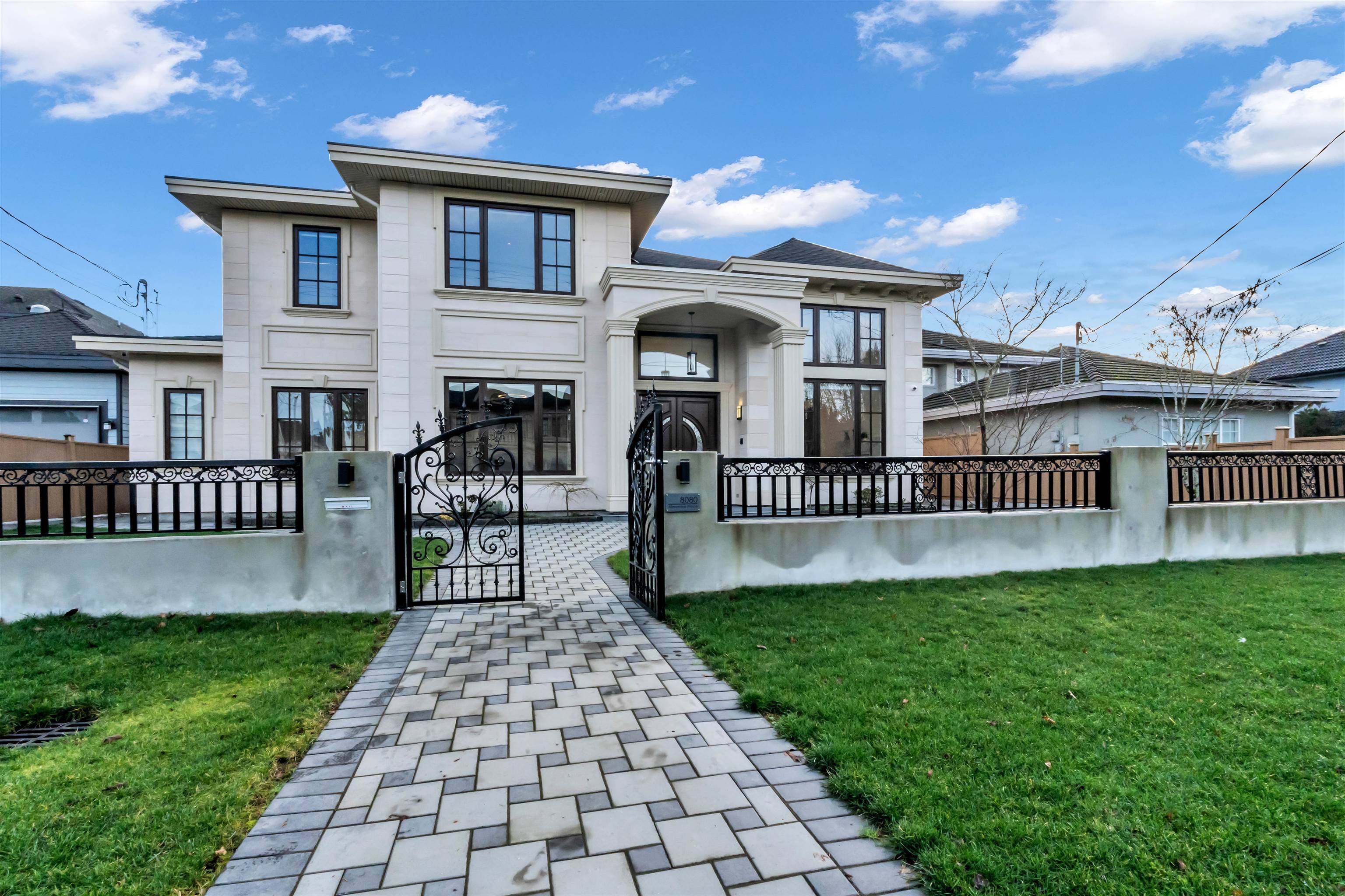 Richmond, BC V7C 2B7,8080 Alanmore PL