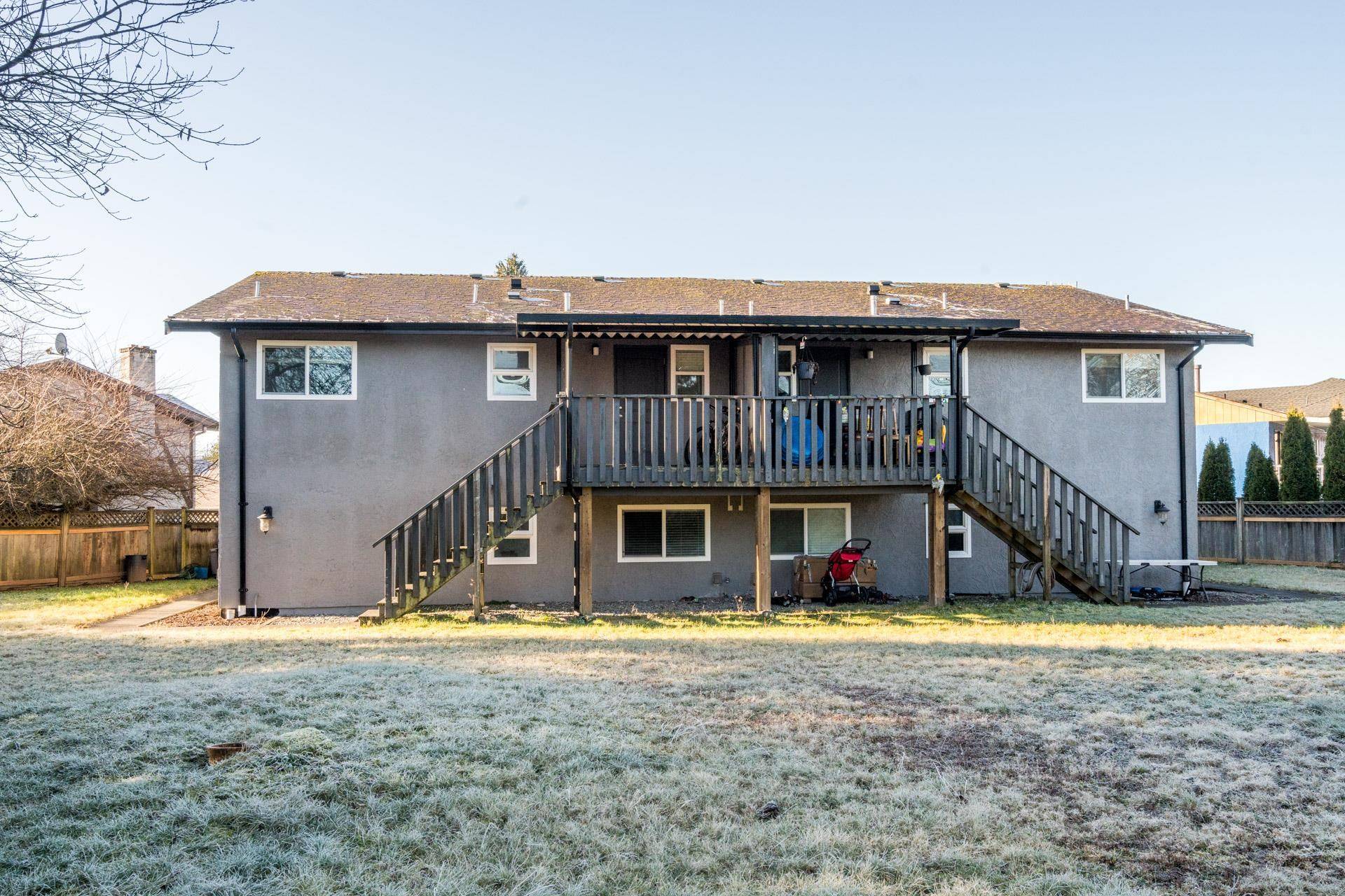 Delta, BC V4C 7J7,-11725 89a AVE #11723