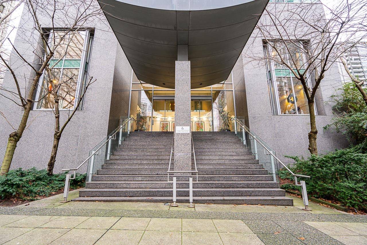 Vancouver, BC V6E 4R2,1200 W Georgia ST #1807