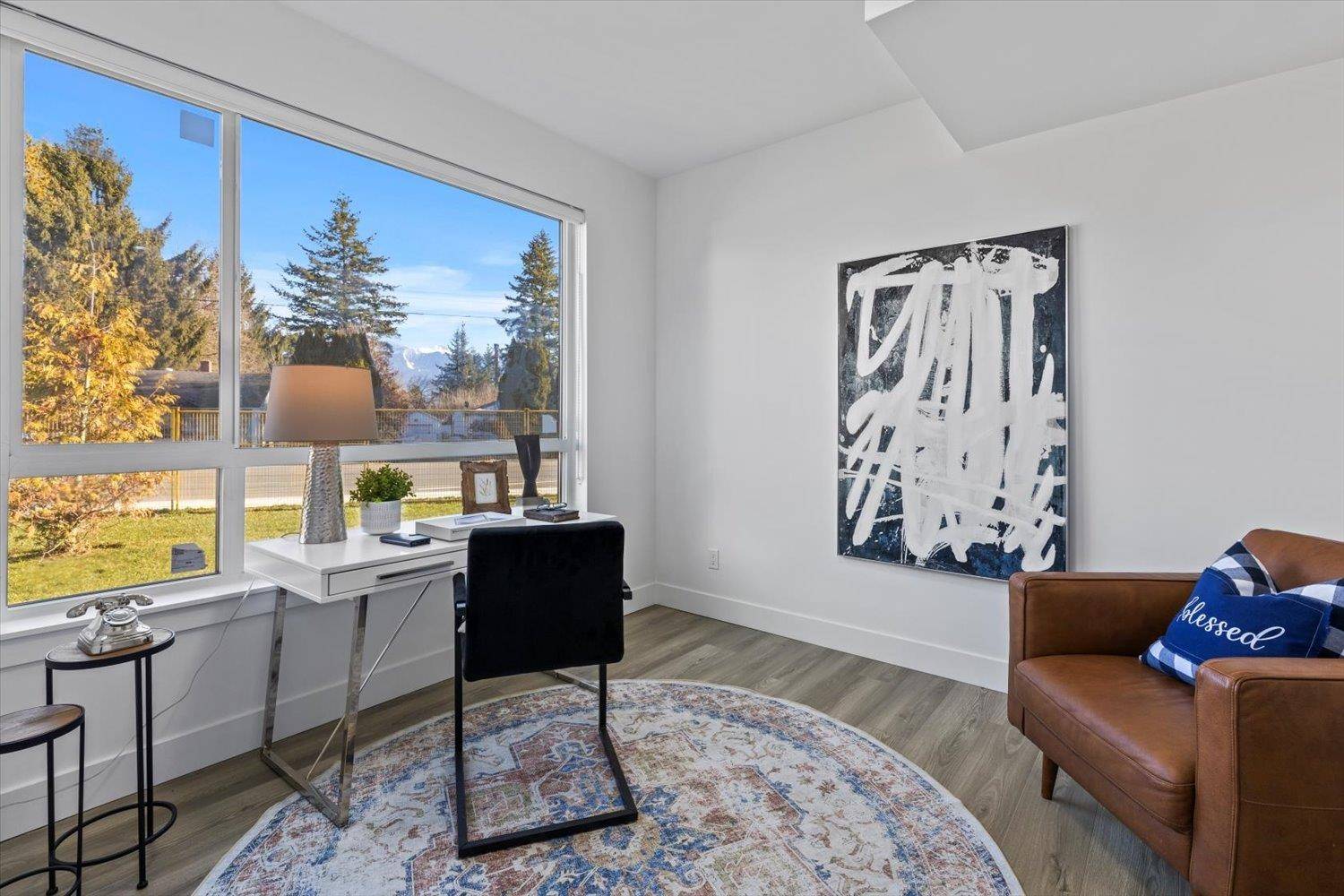 Chilliwack, BC V2P 5T7,9603 Broadway ST #4