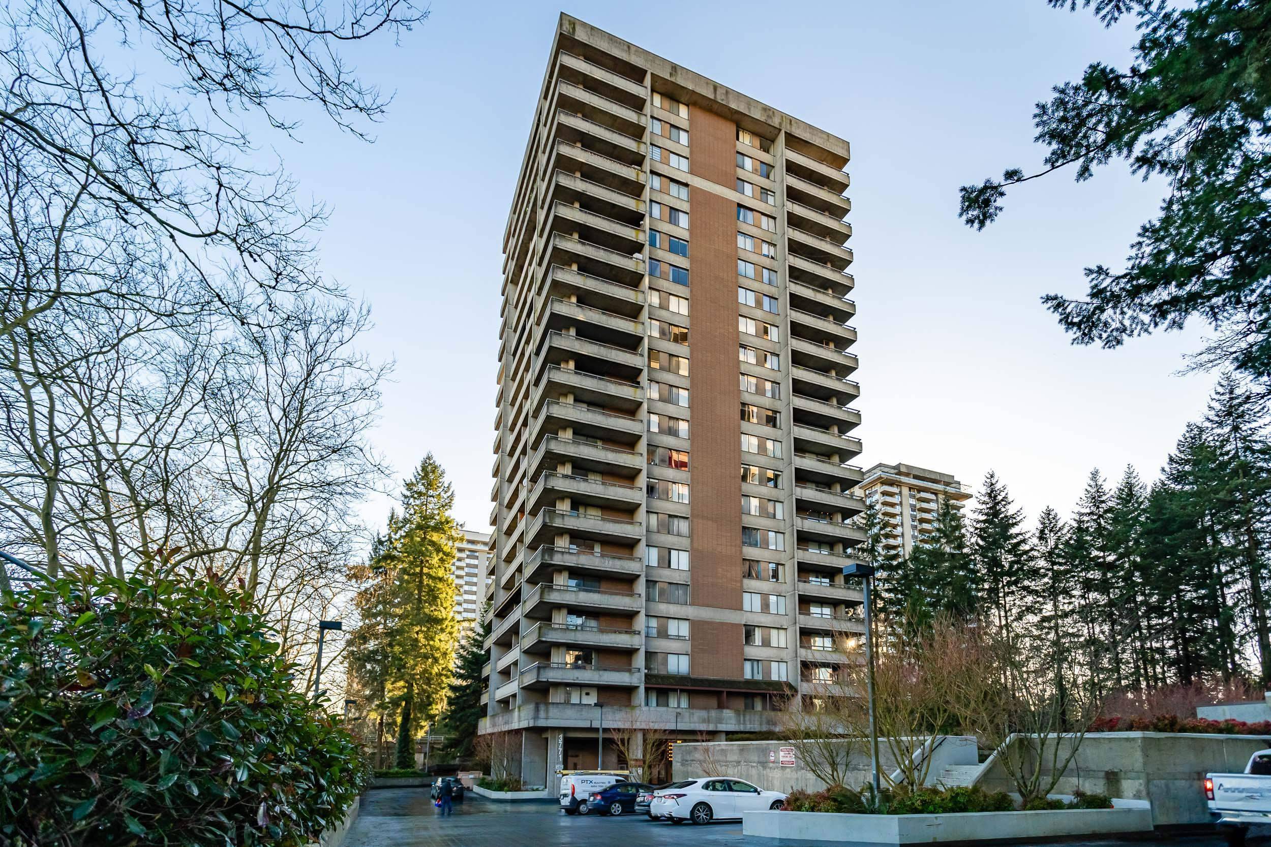 Burnaby, BC V3J 7G8,3771 Bartlett CT #2205