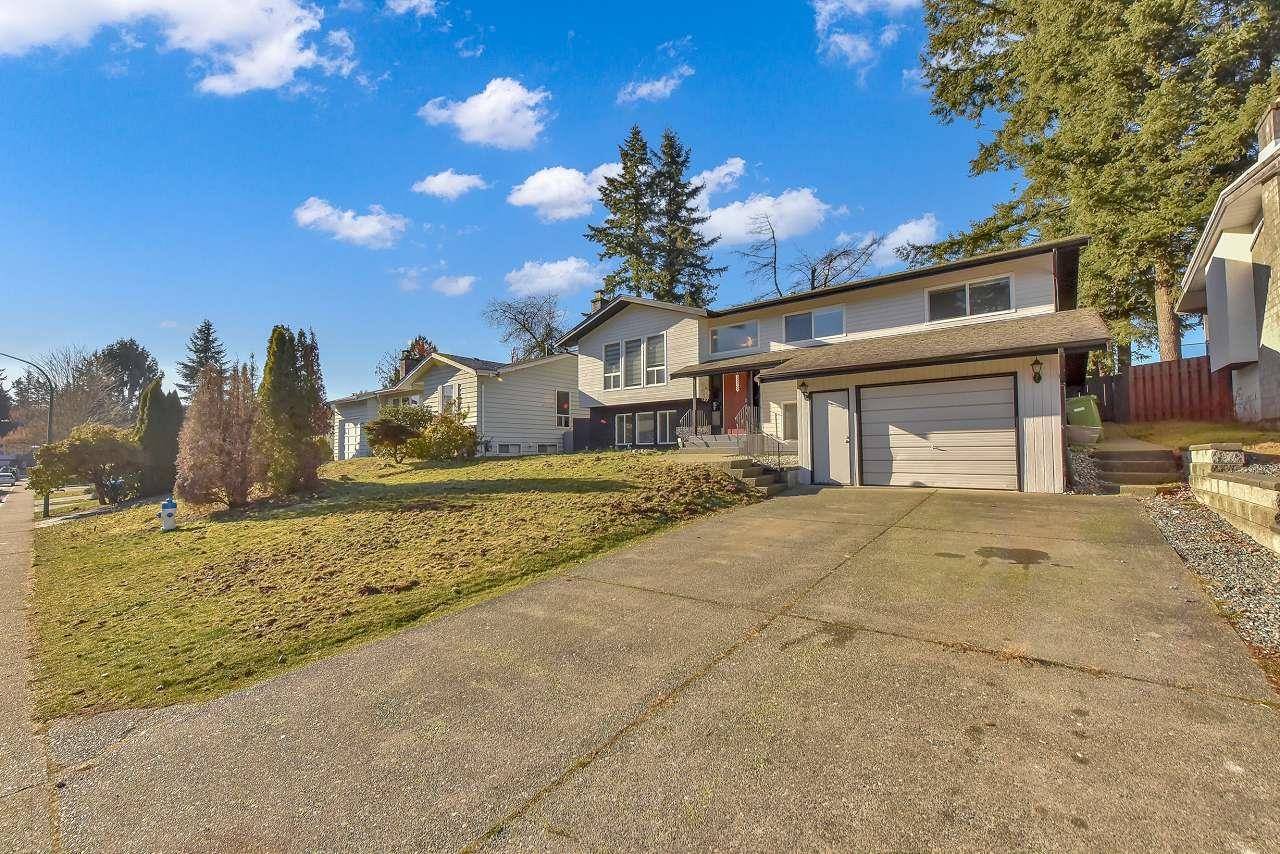 Abbotsford, BC V2T 4E5,3077 Mouat DR