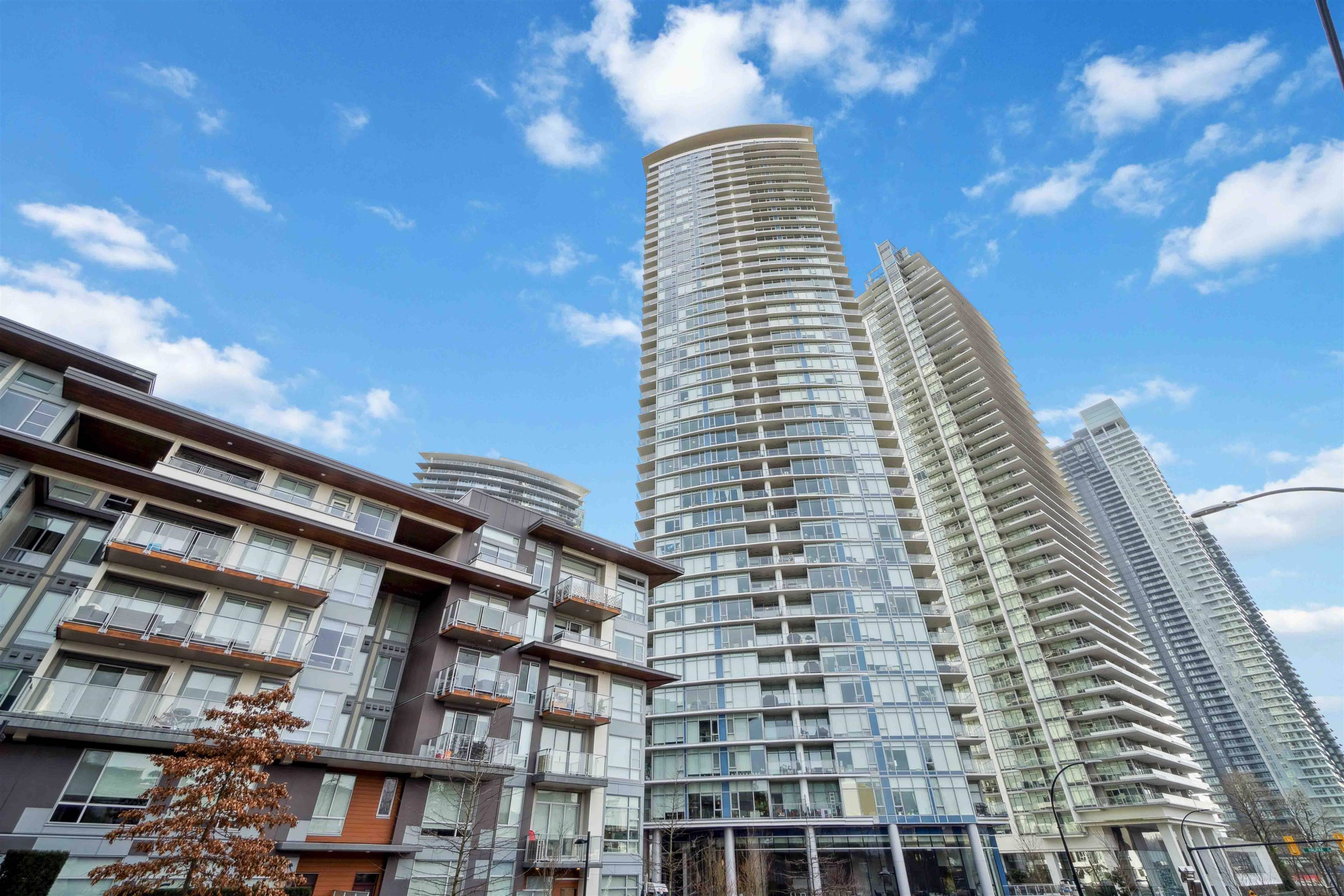 Burnaby, BC V5C 0L5,1788 Gilmore AVE #1508