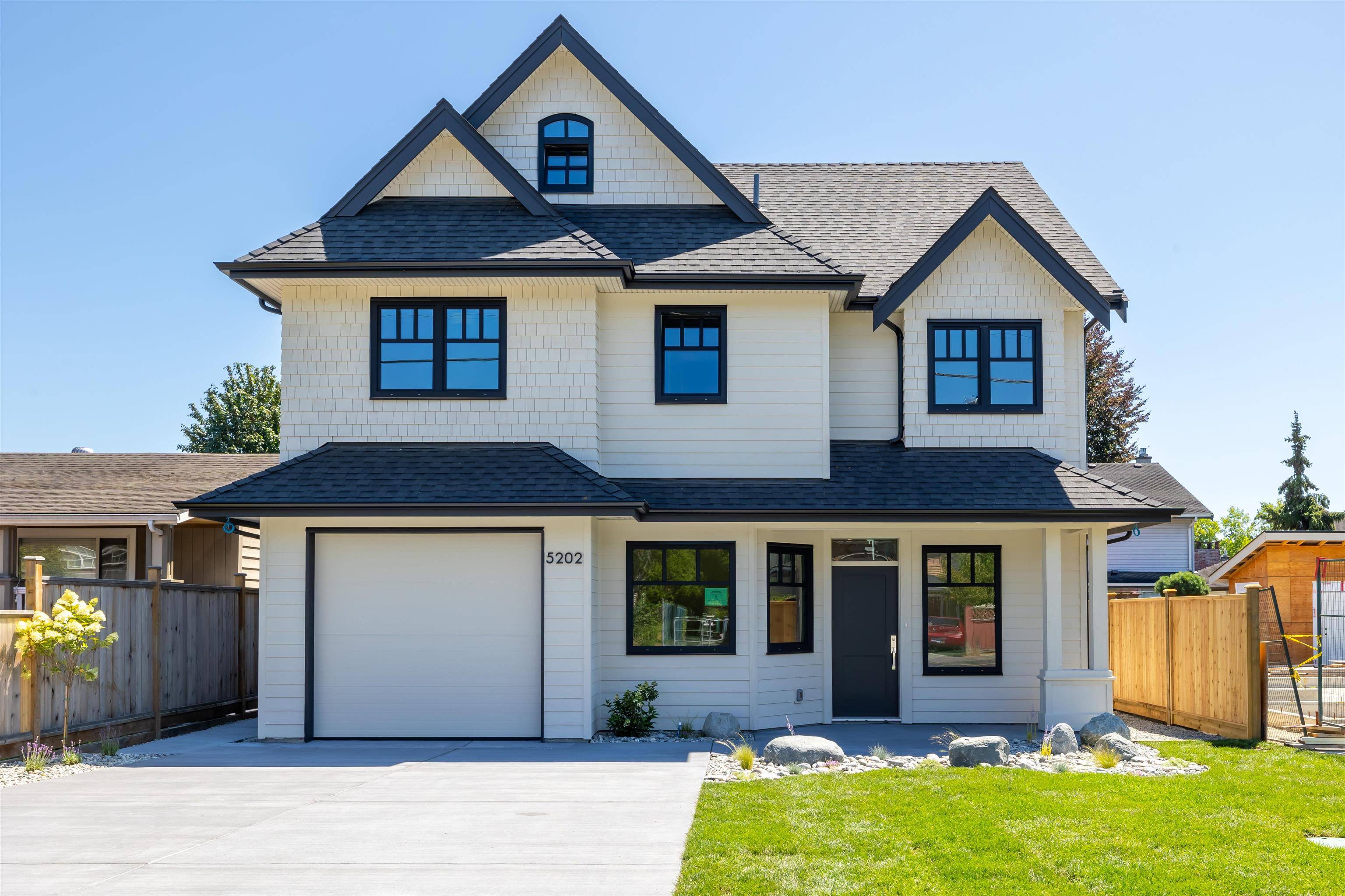Delta, BC V4K 2J2,5202 Westminster AVE
