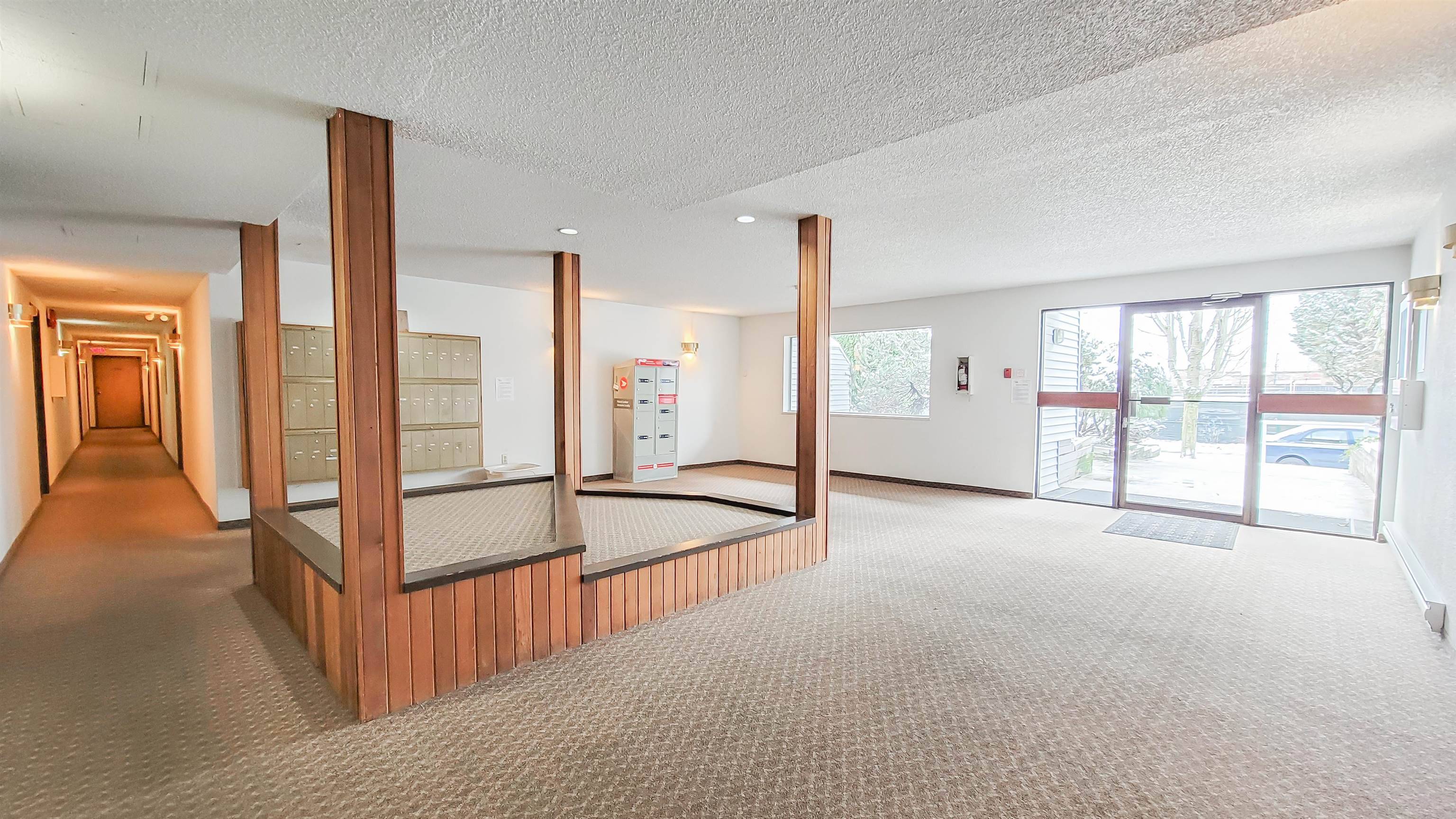 Port Coquitlam, BC V3B 1H4,2055 Suffolk AVE #106