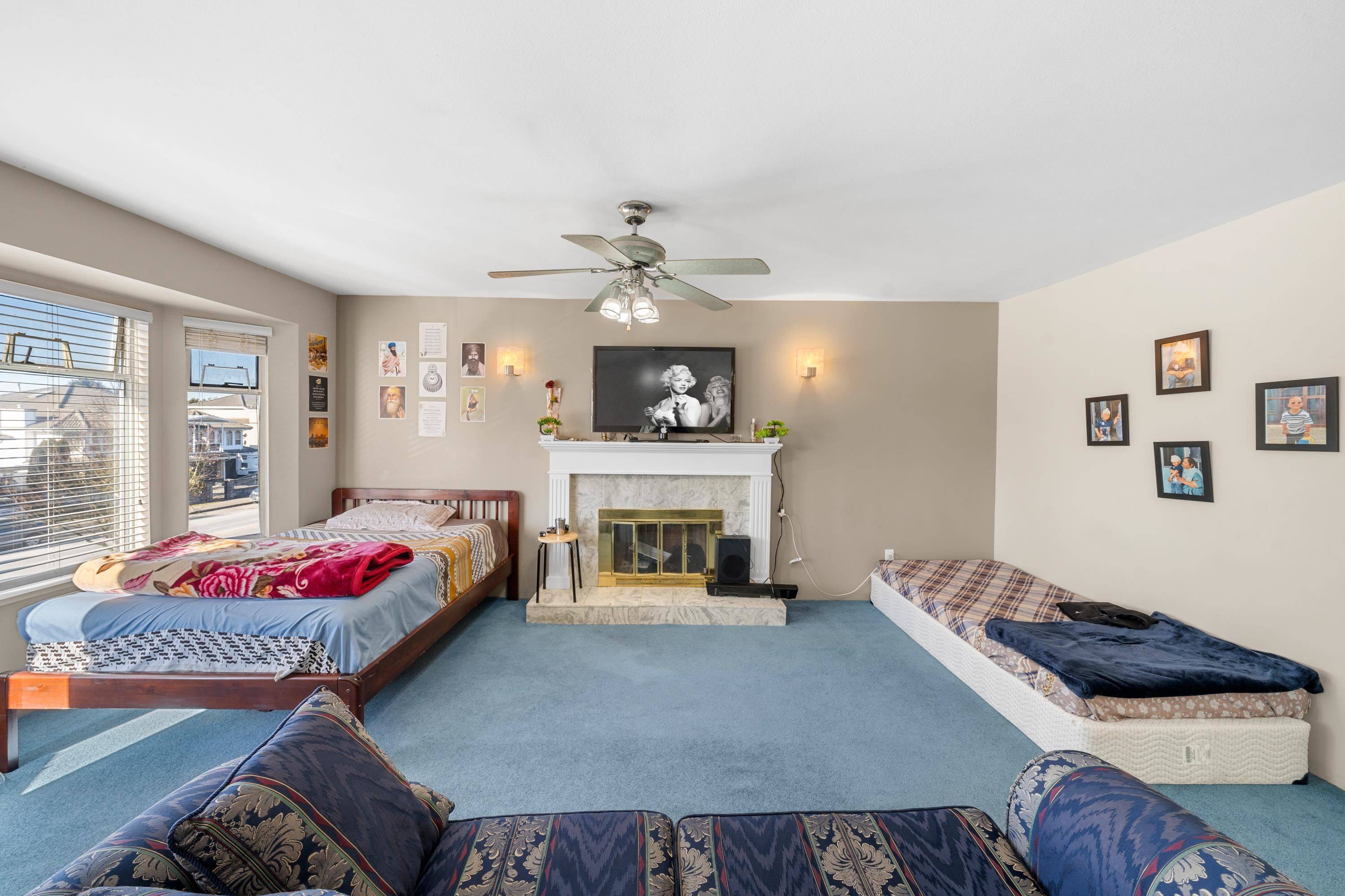 Surrey, BC V3W 0Z7,6722 124 ST