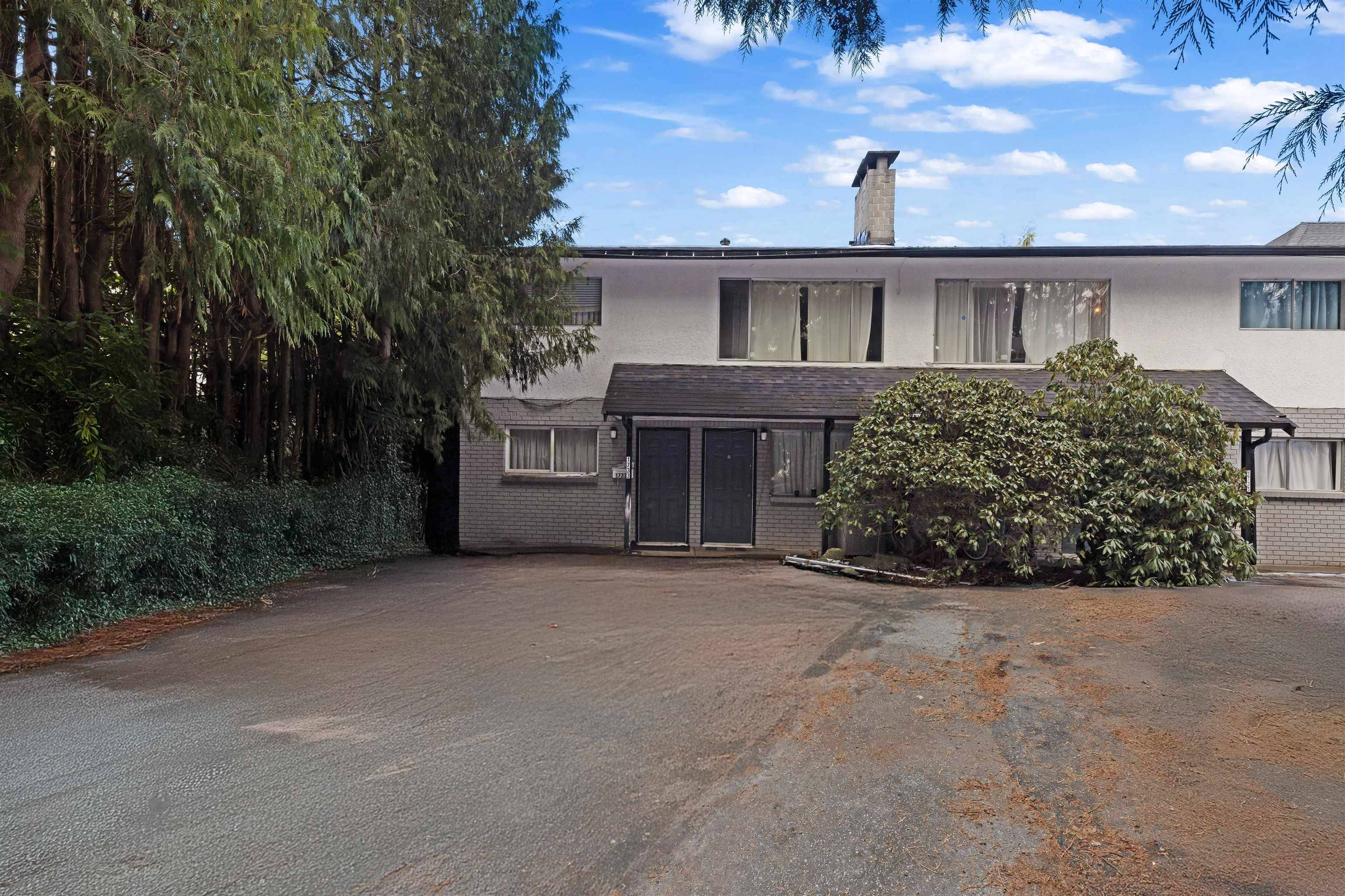 Coquitlam, BC V3K 1B6,1733 Hie AVE