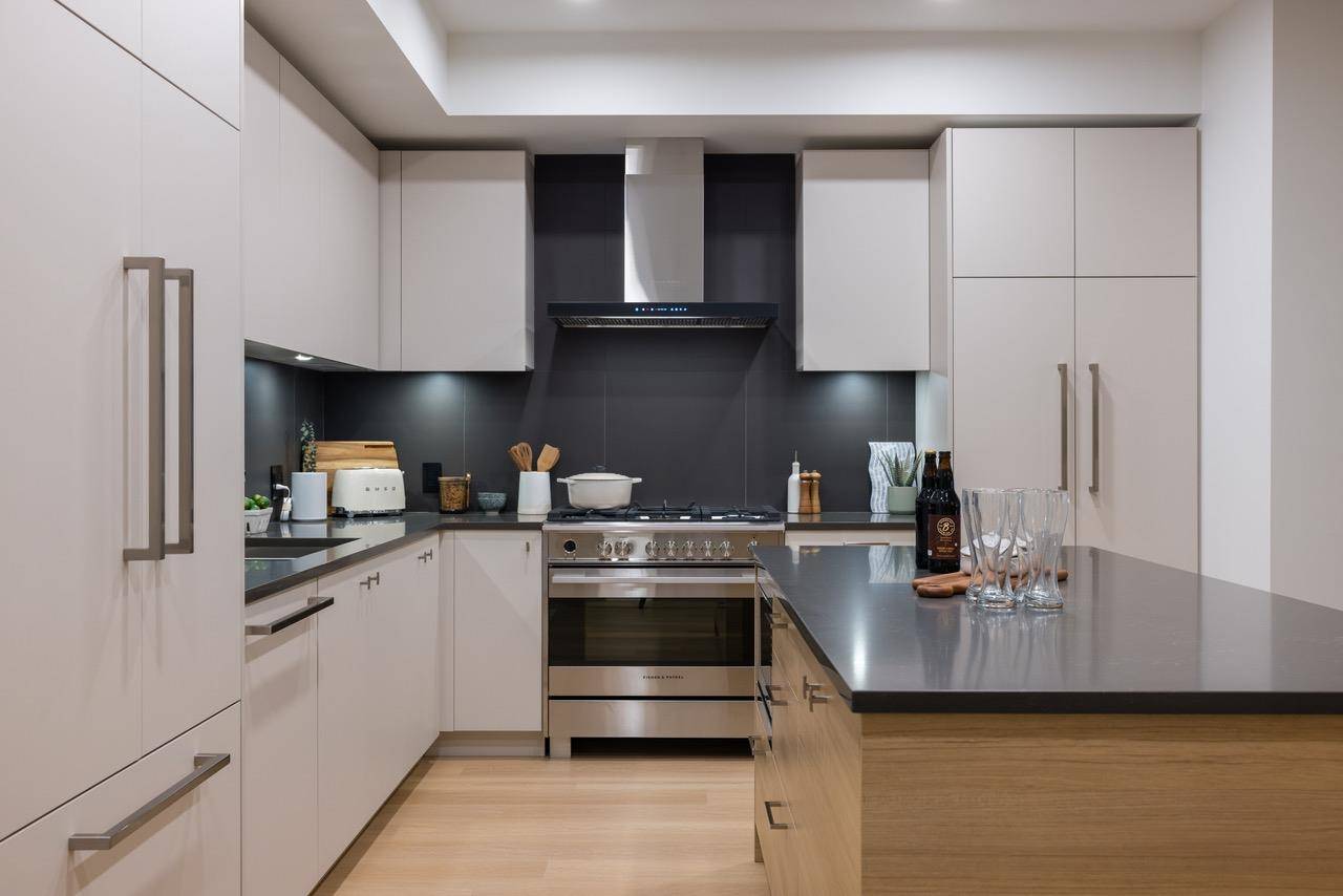Delta, BC V4K 2Y1,4909 Elliott ST #607