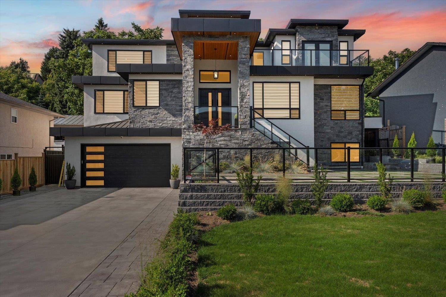 Abbotsford, BC V3G 2E2,35275 Delair RD