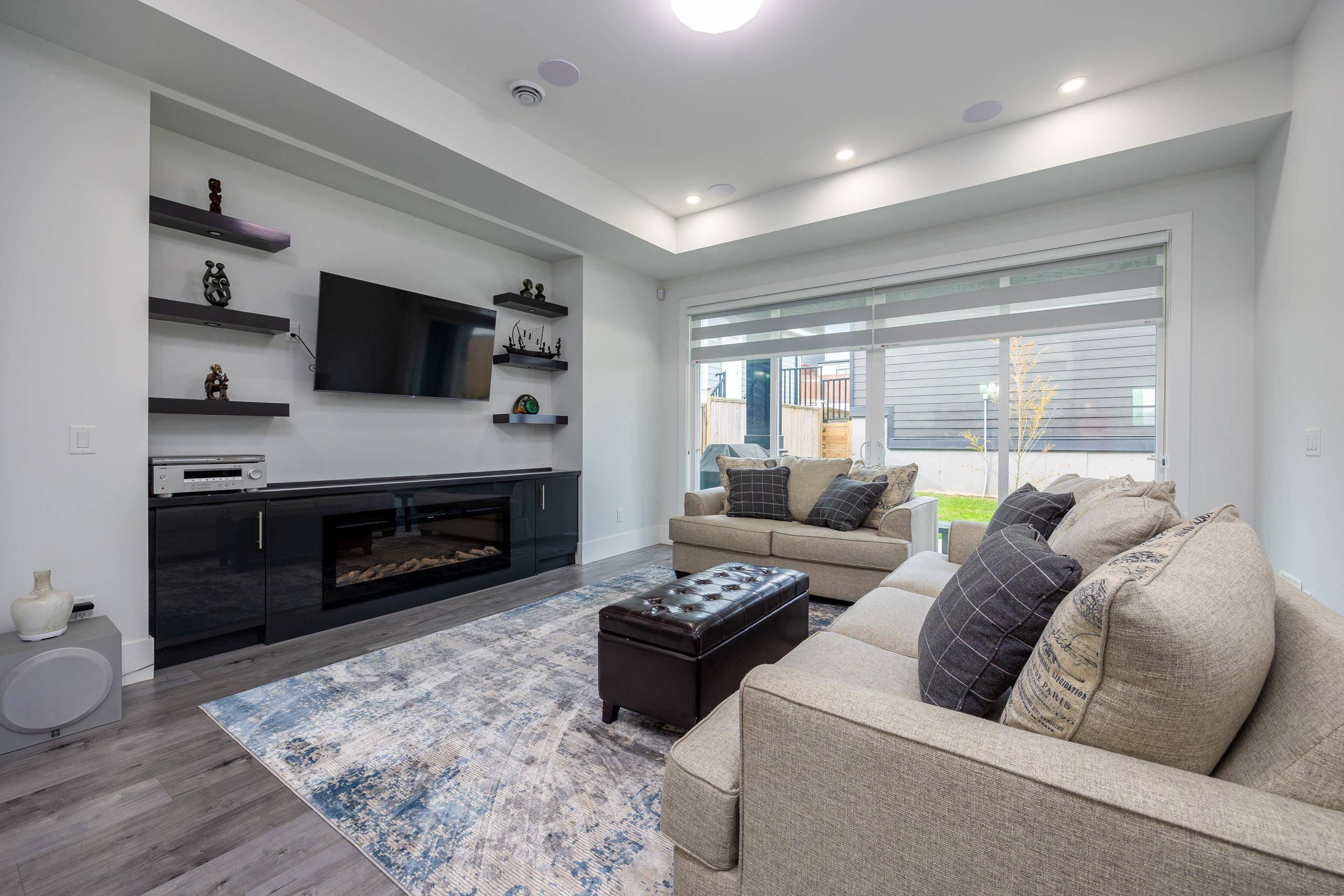Surrey, BC V3Z 0T3,16729 16 AVE