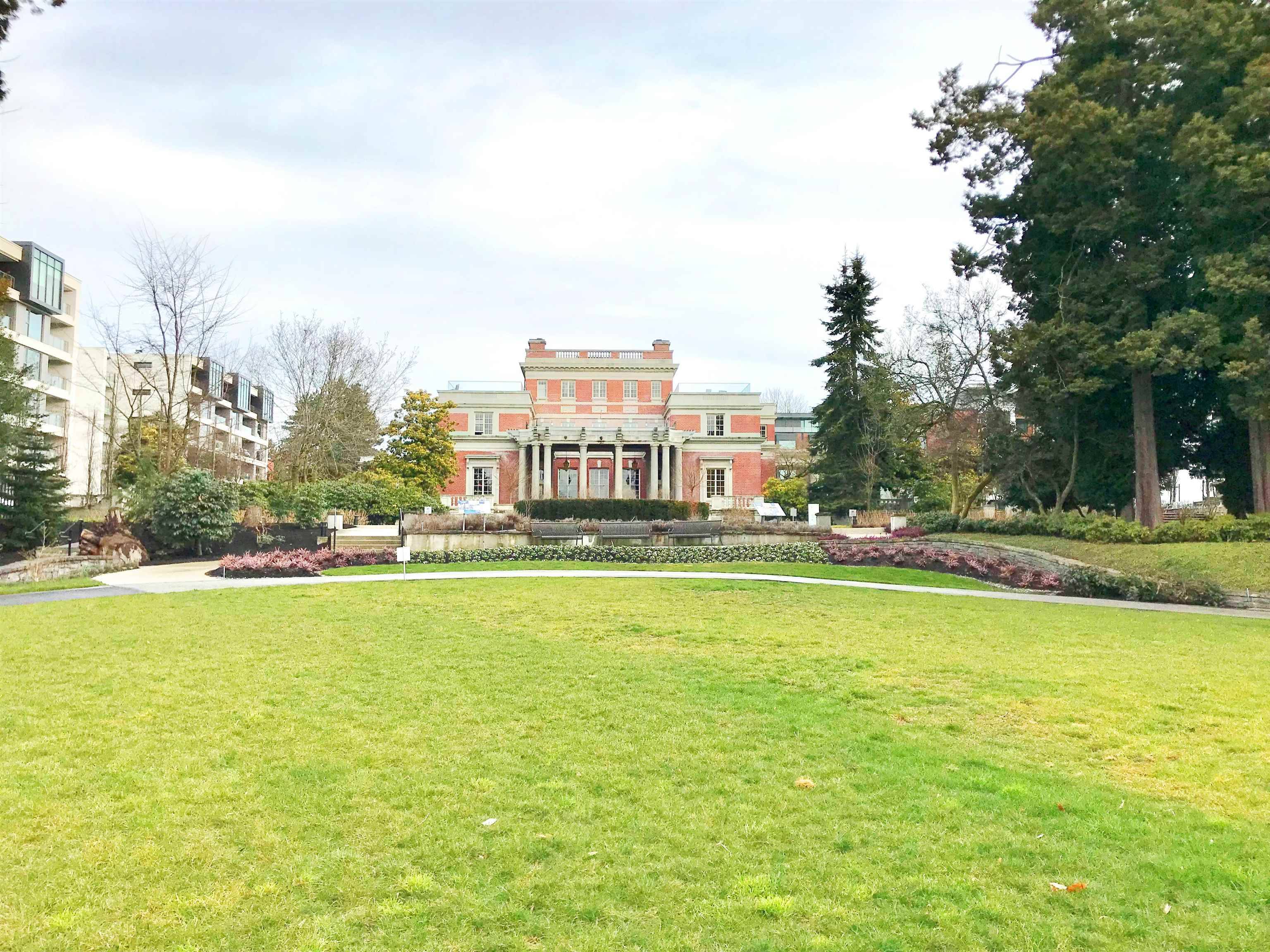 Vancouver, BC V6P 0H5,1561 W 57th AVE #708