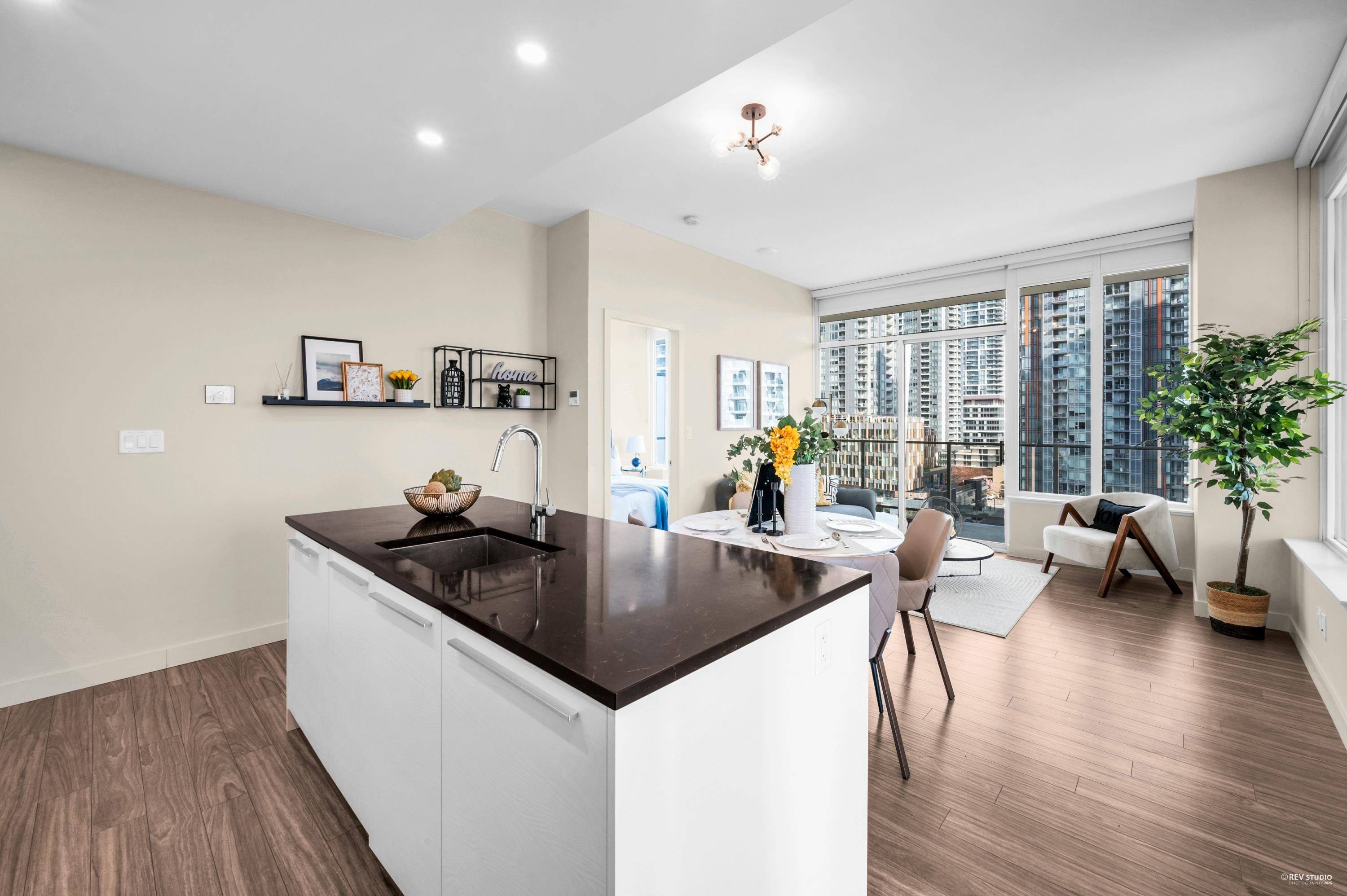 Burnaby, BC V5H 0H7,6288 Cassie AVE #905