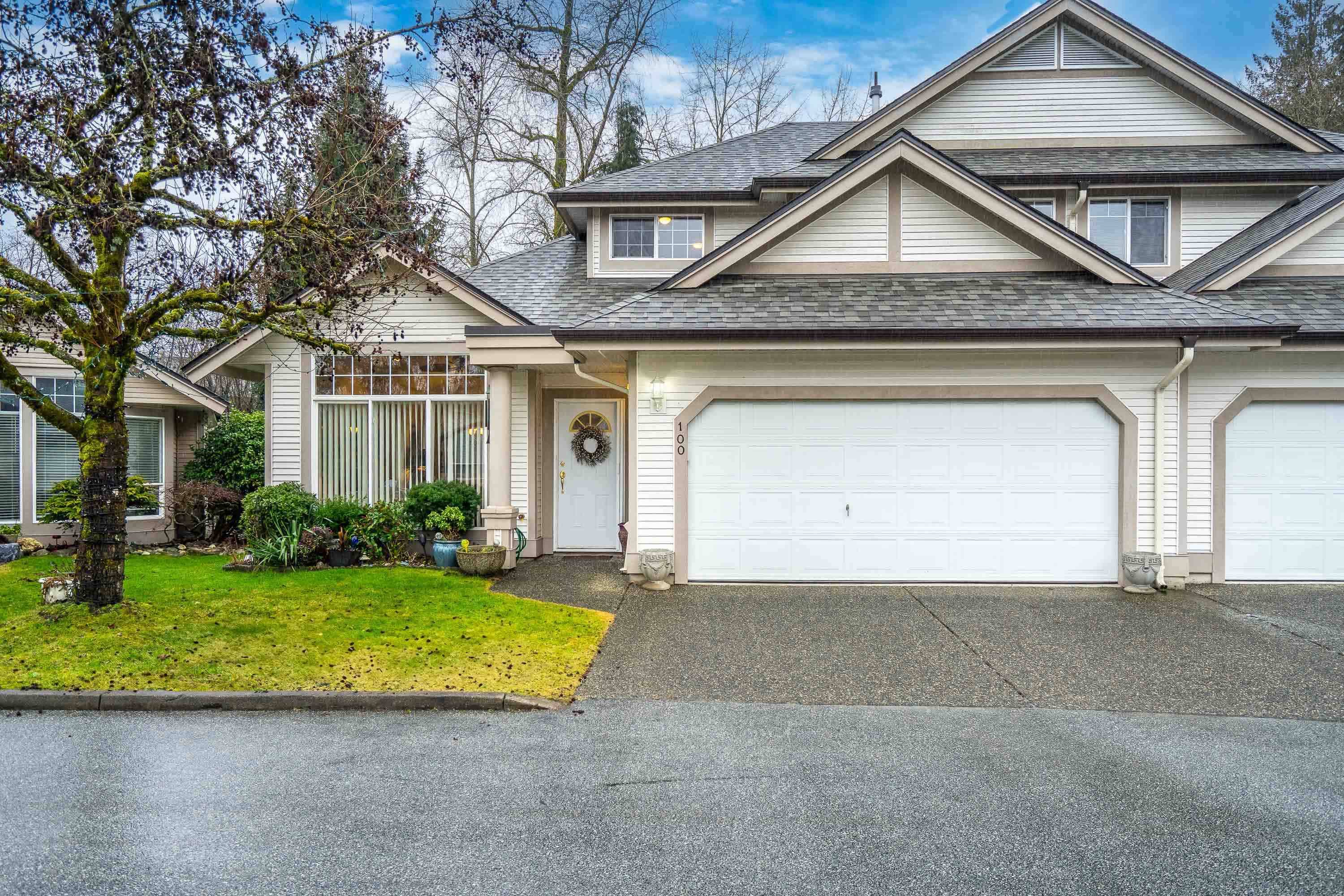 Langley, BC V1M 2X6,9025 216th ST #100
