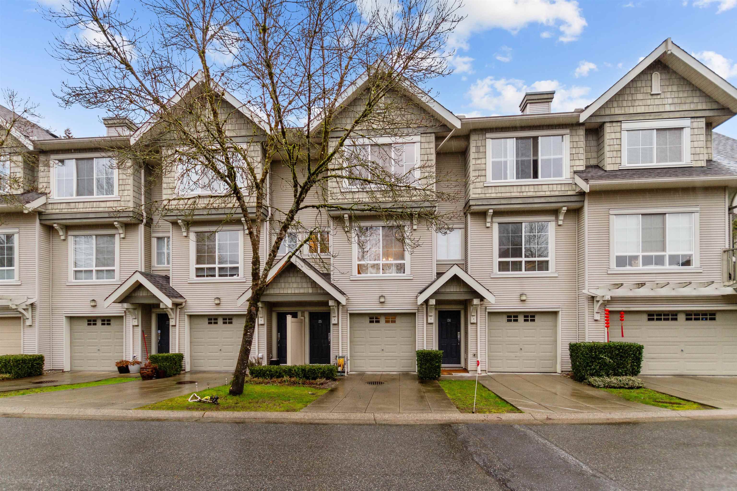 Coquitlam, BC V3E 3R8,2978 Whisper WAY #25