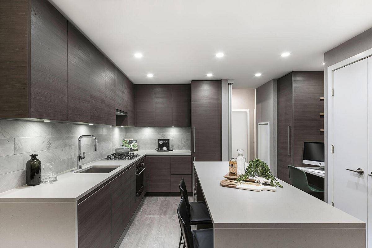 Burnaby, BC V5C 0N8,2108 Gilmore AVE #5708