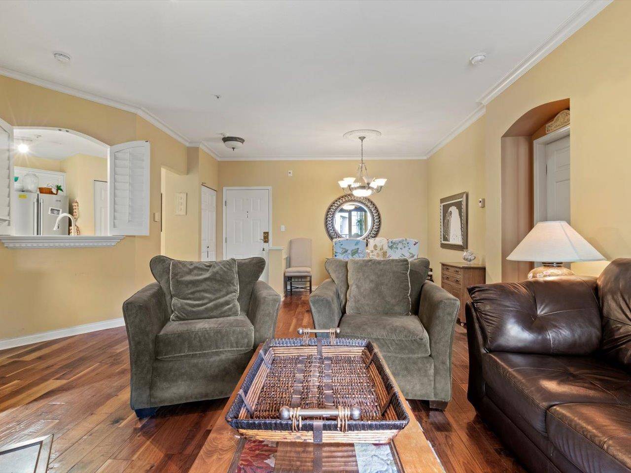 Vancouver, BC V6T 2G2,5835 Hampton PL #214