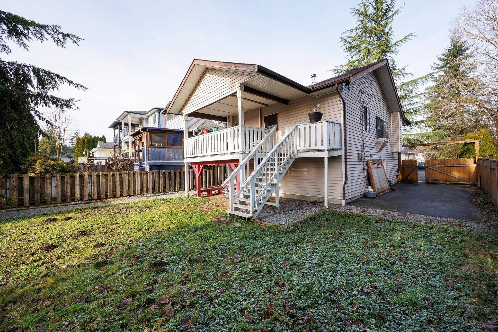 Port Coquitlam, BC V3C 1K7,1736 Langan AVE