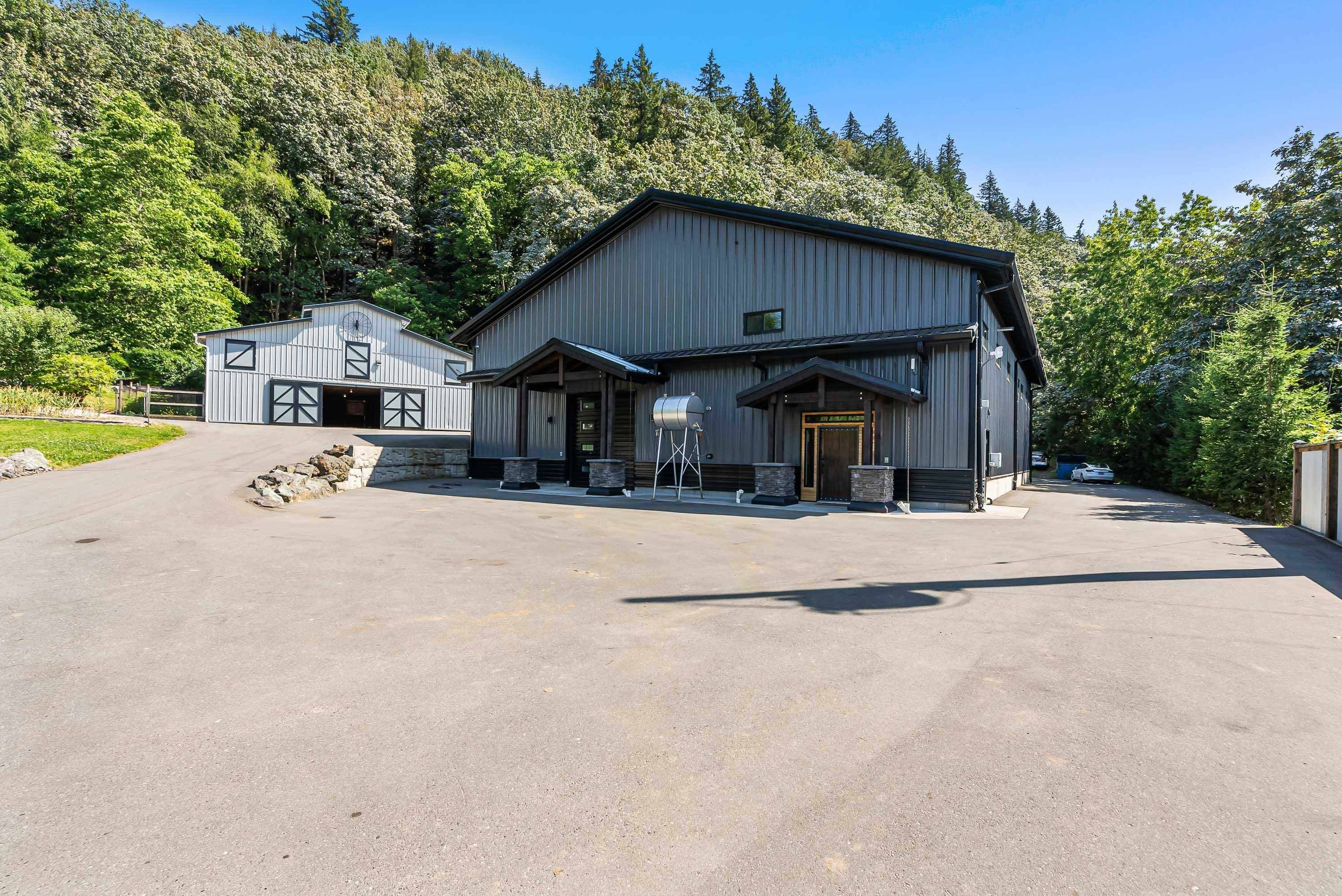 Abbotsford, BC V3G 2M9,41056 Belrose RD
