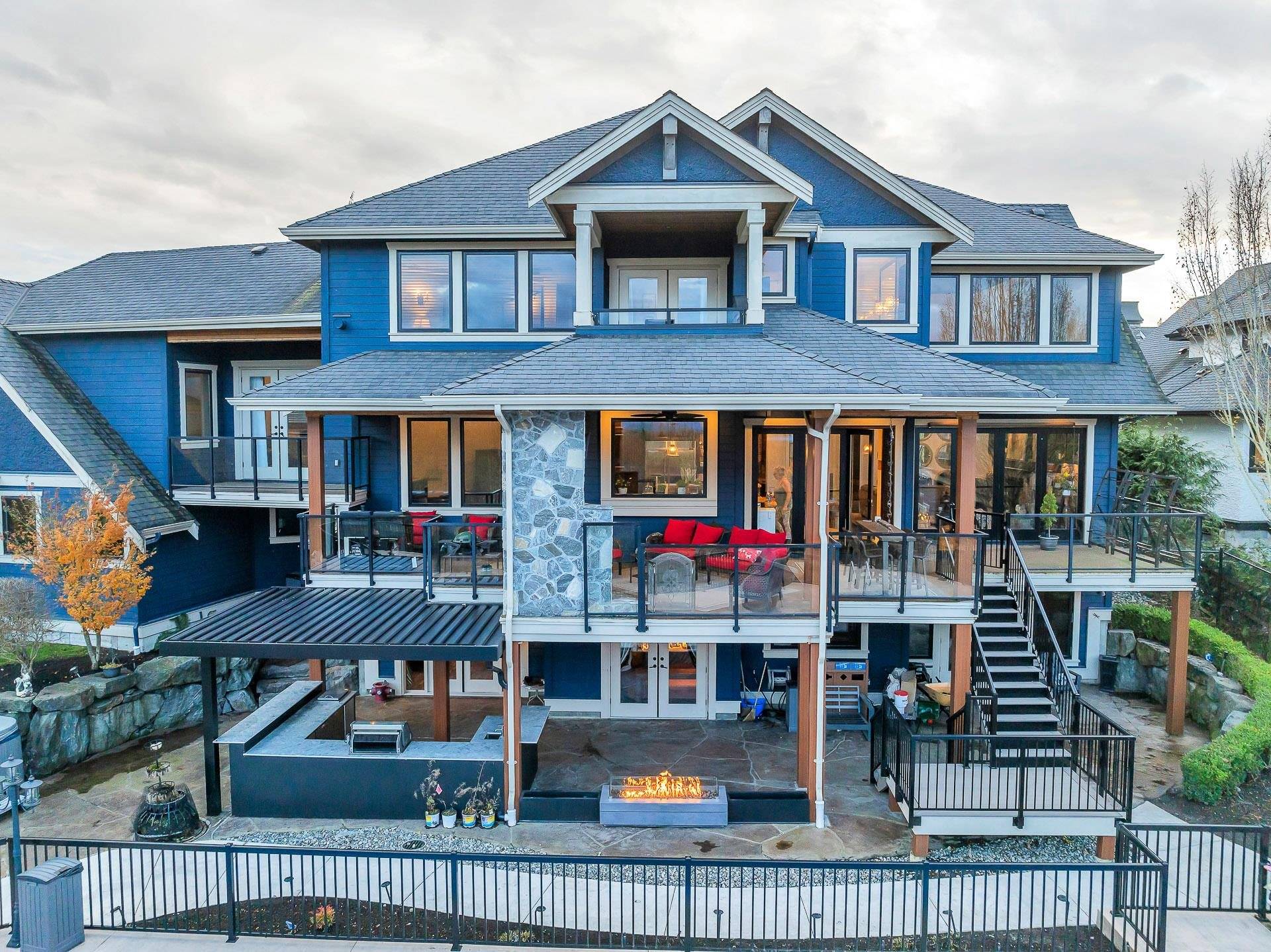 Langley, BC V2Z 0A3,20069 2 AVE