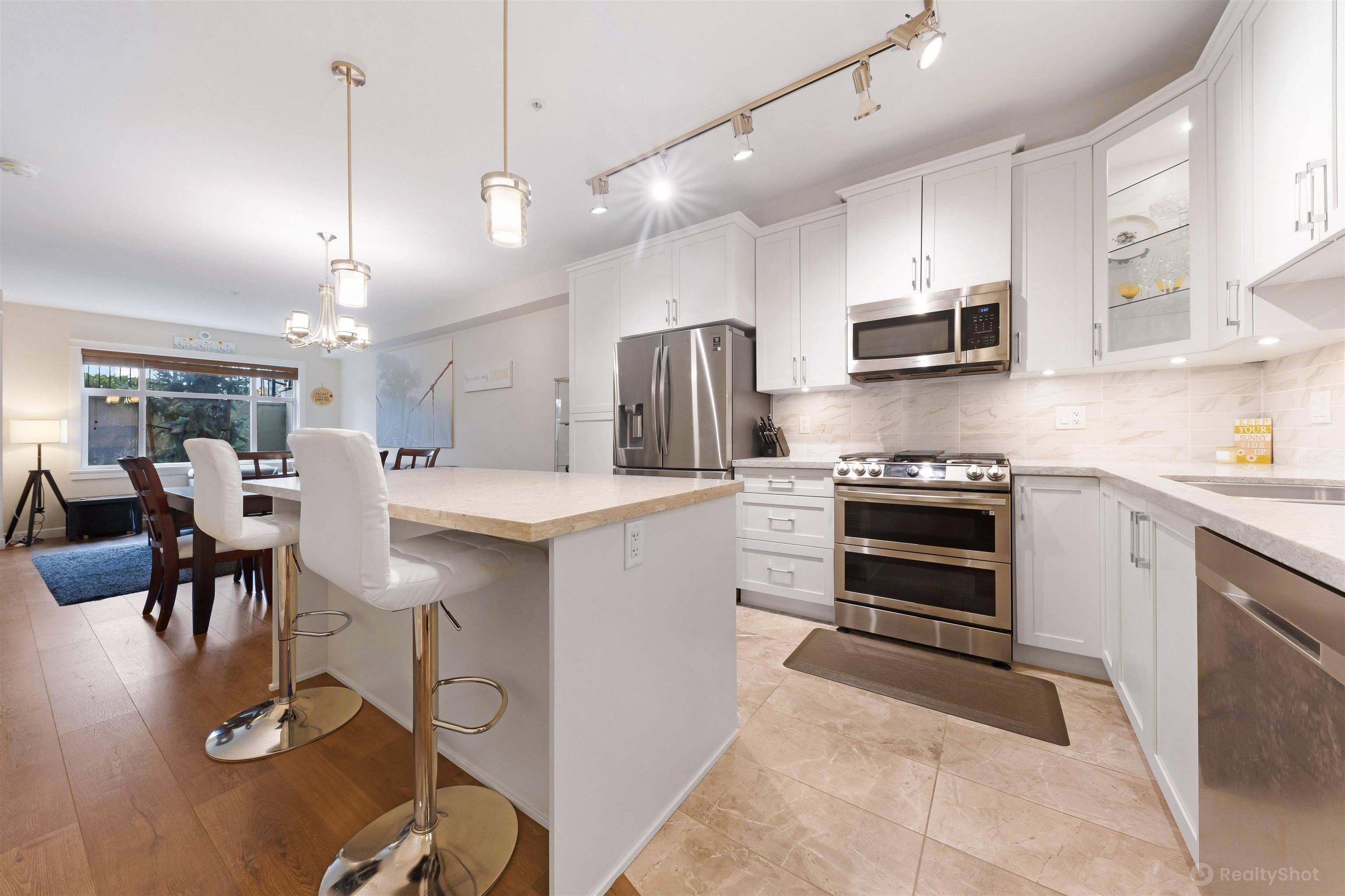 Langley, BC V2Y 3L3,8526 202b ST #109
