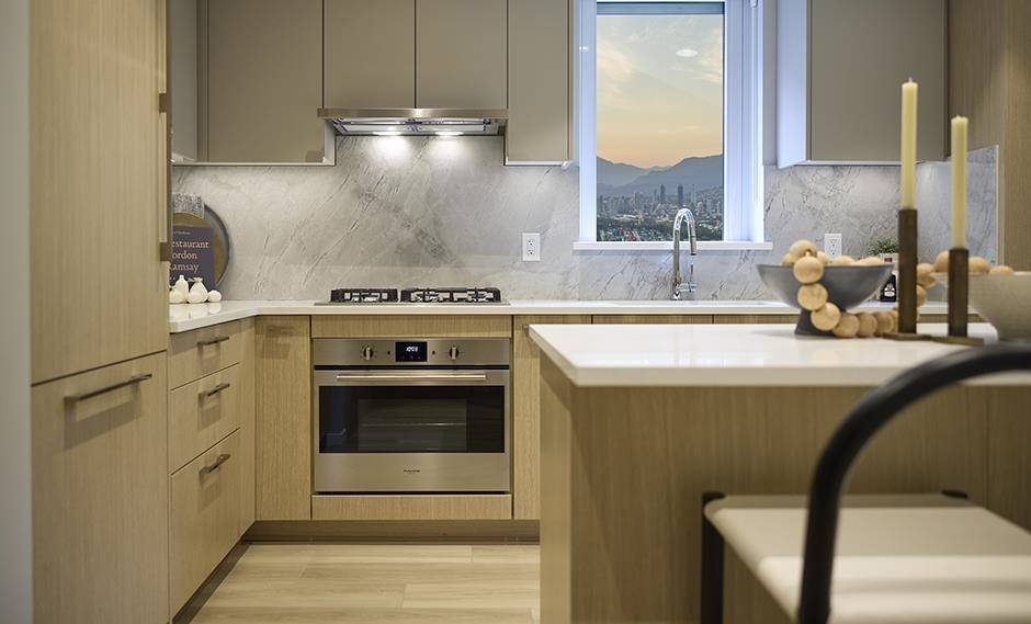 Burnaby, BC V0V 0V0,5860 Olive AVE #1903