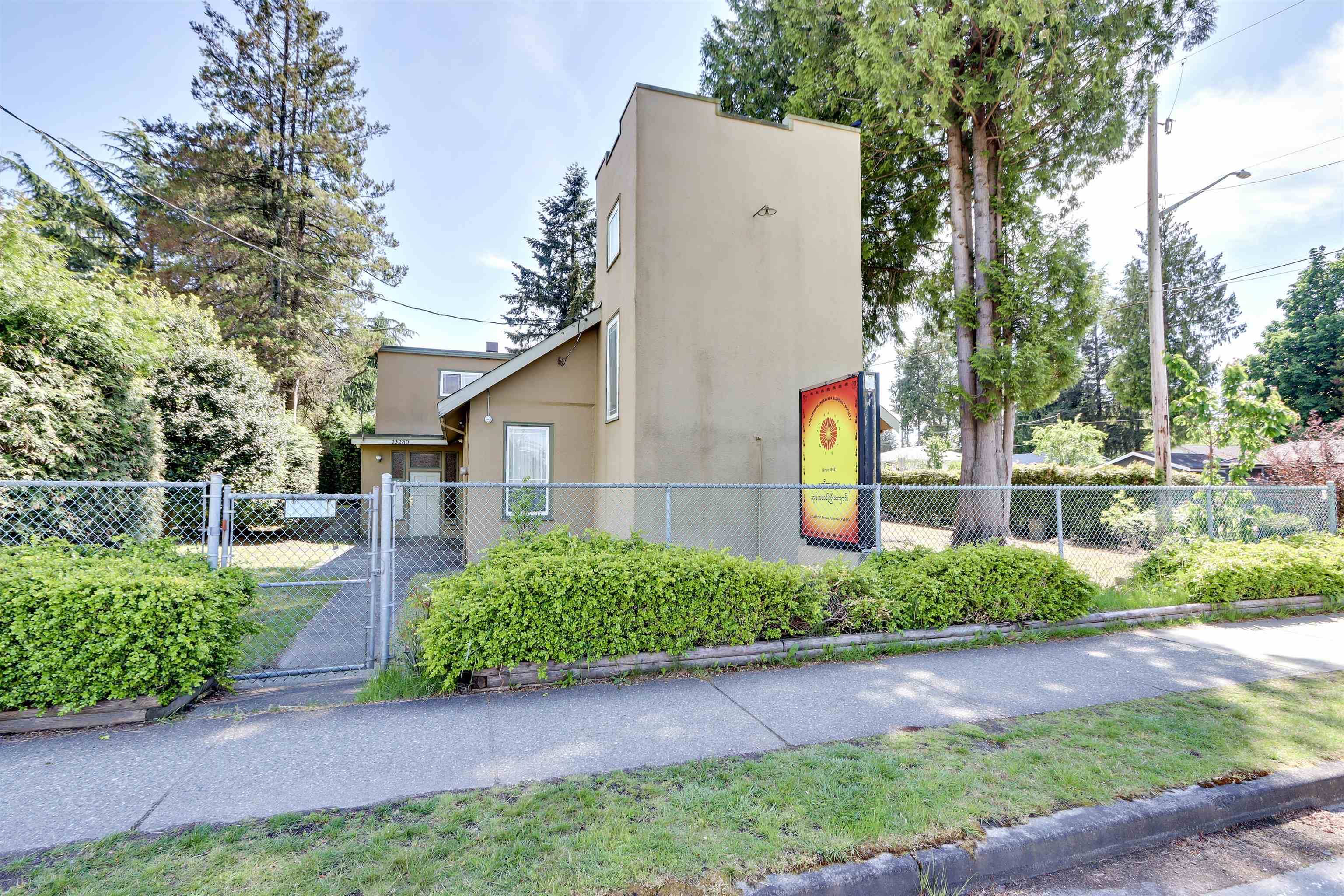 Surrey, BC V3T 2J6,13260 108 AVE