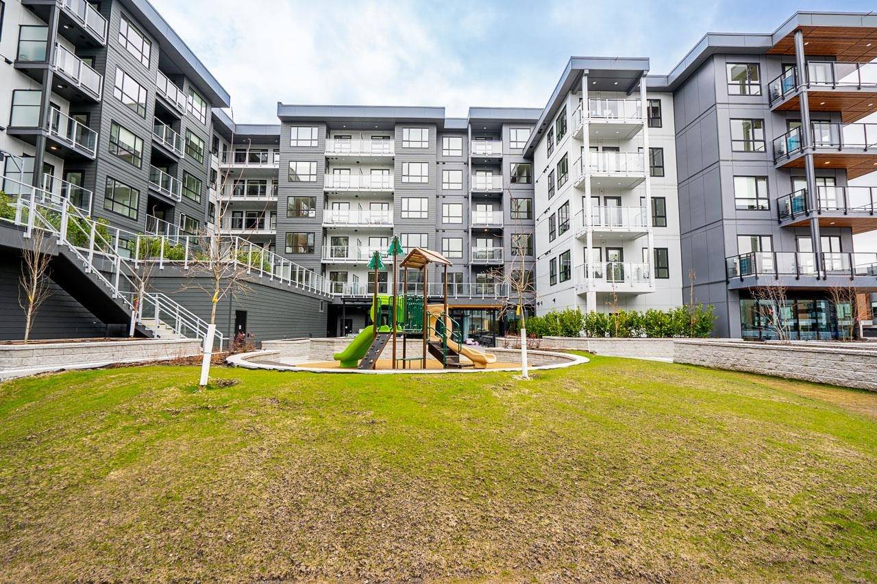 North Vancouver, BC V7G 0B5,3596 Malsum DR #412