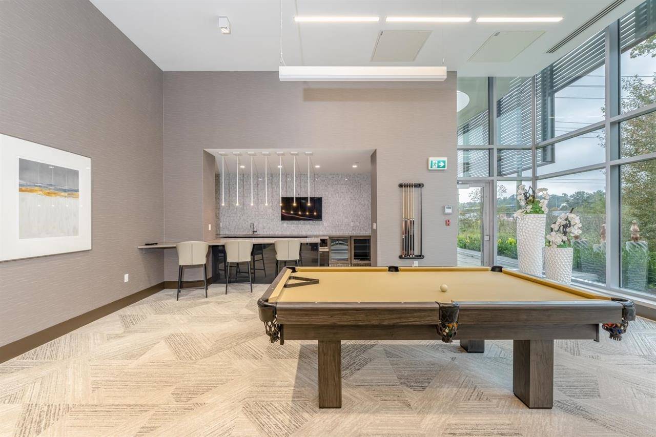 Burnaby, BC V5C 0K8,2388 Madison AVE #508