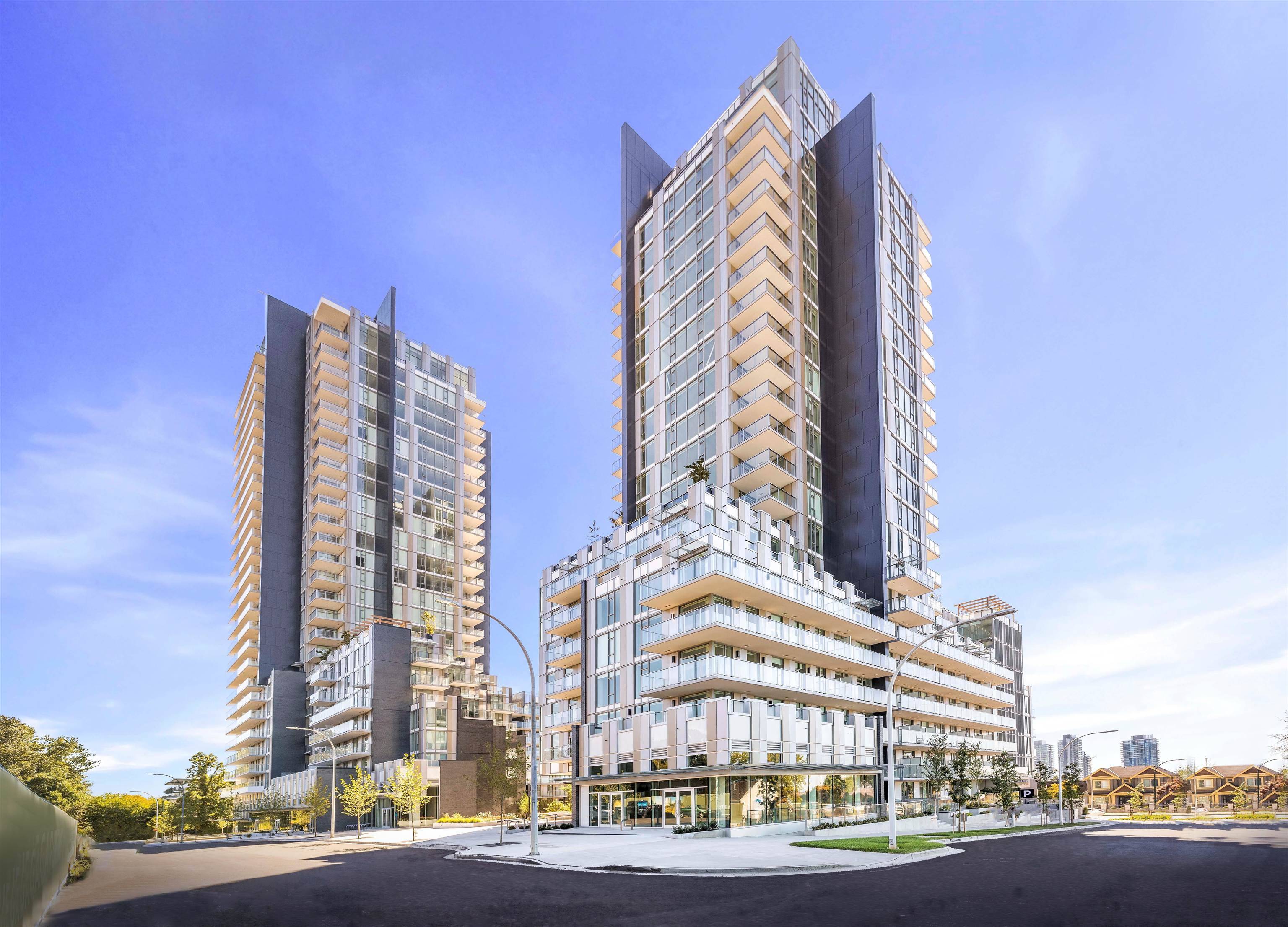 Vancouver, BC V6P 0J8,7433 Cambie ST #2401