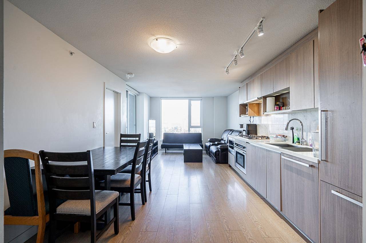Surrey, BC V3T 0L3,13750 100 Avenue AVE #3709