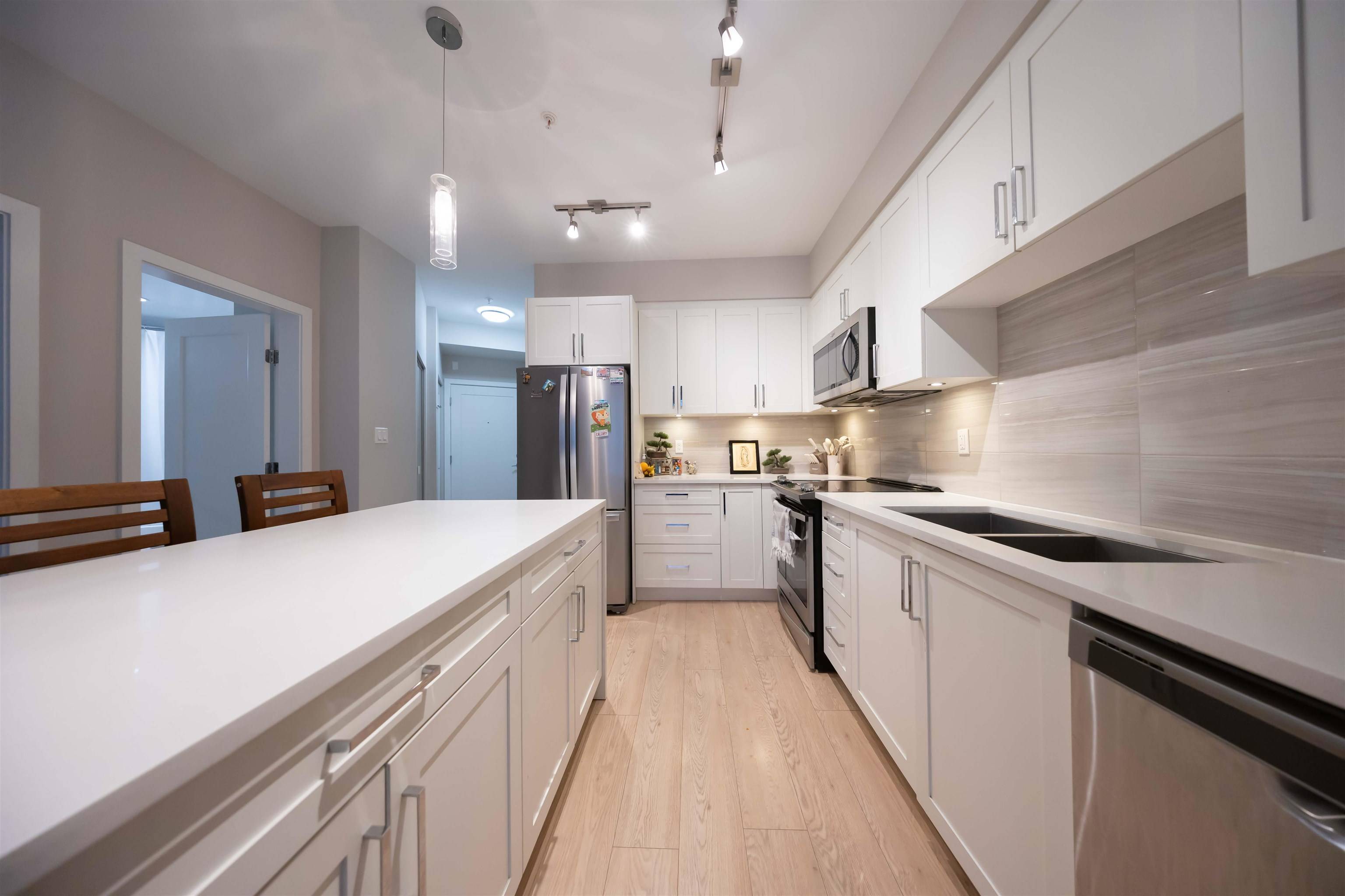 Langley, BC V2Y 0L4,20211 66 AVE #D202
