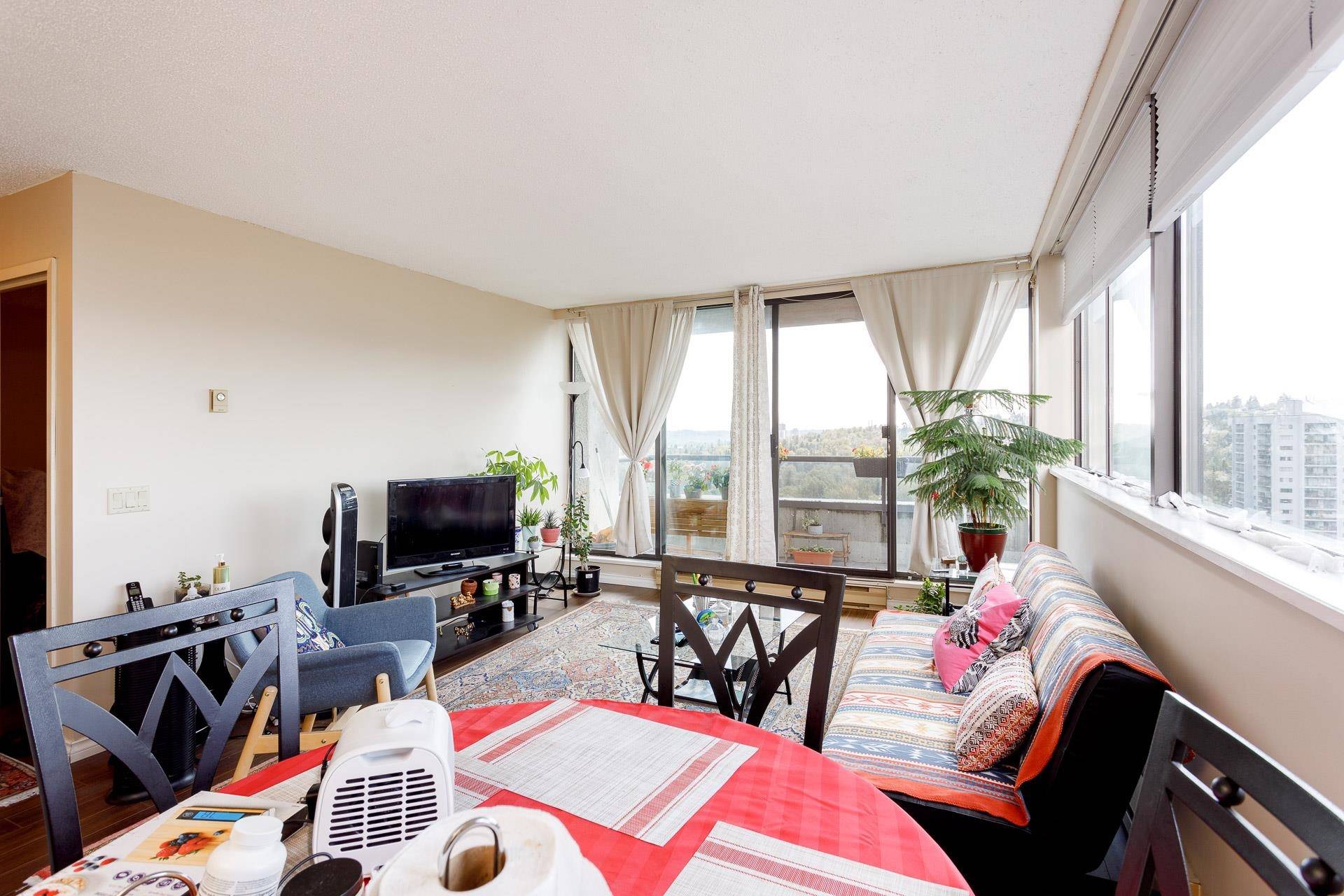 Burnaby, BC V3N 4S5,3970 Carrigan CT #1504