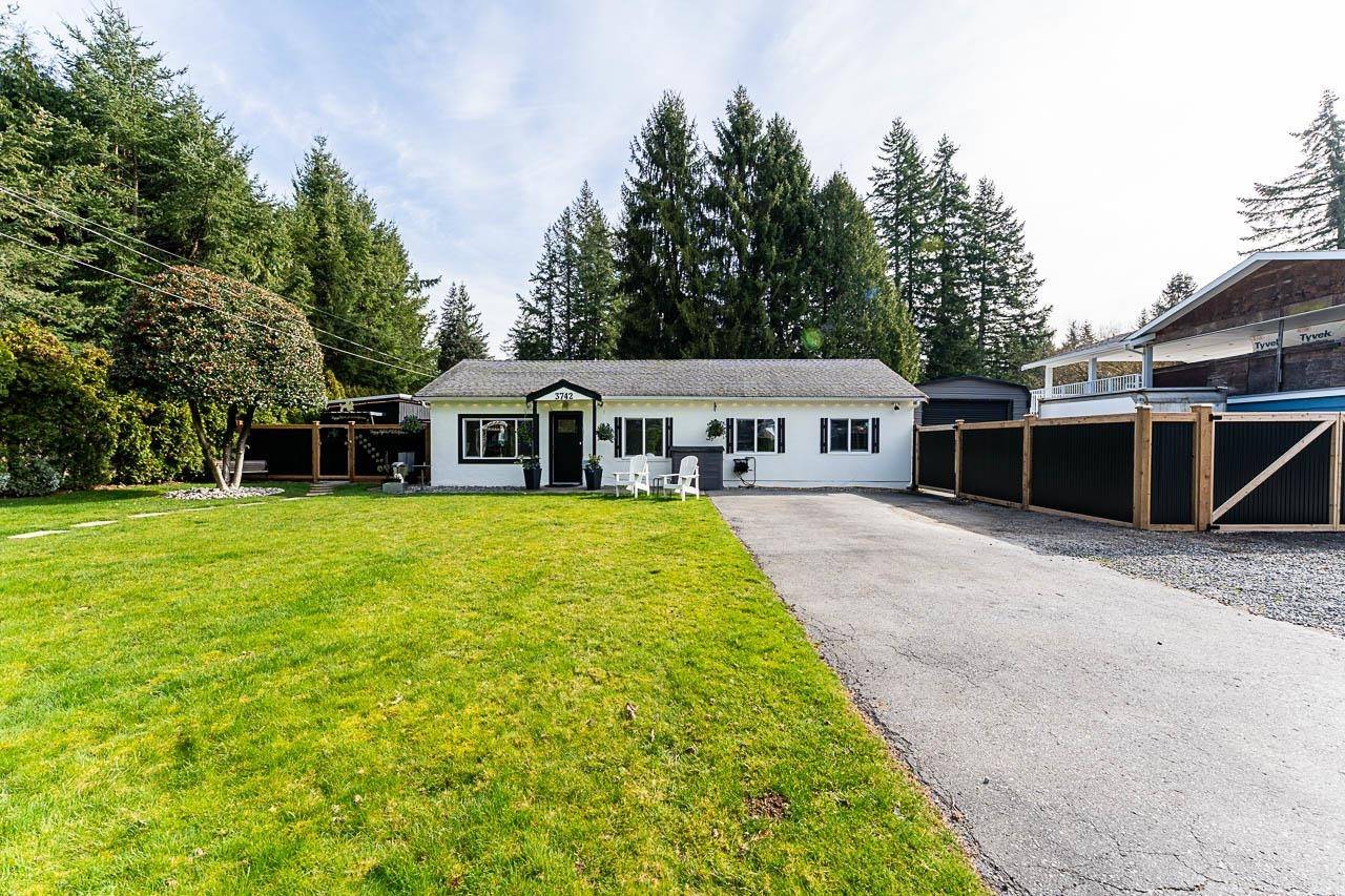 Langley, BC V3A 1X4,3742 204 ST