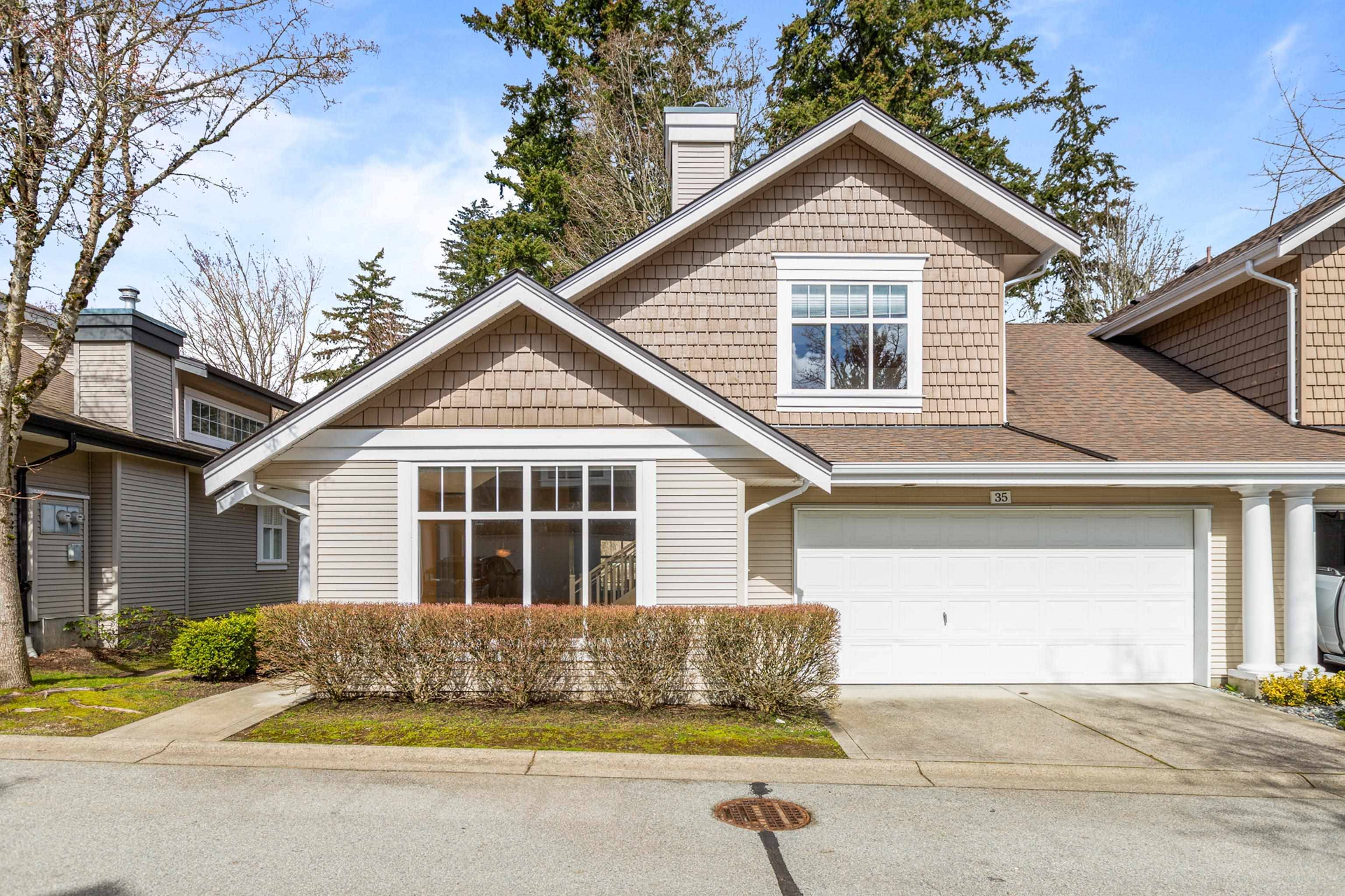 Surrey, BC V4P 3A3,14877 33 AVE #35