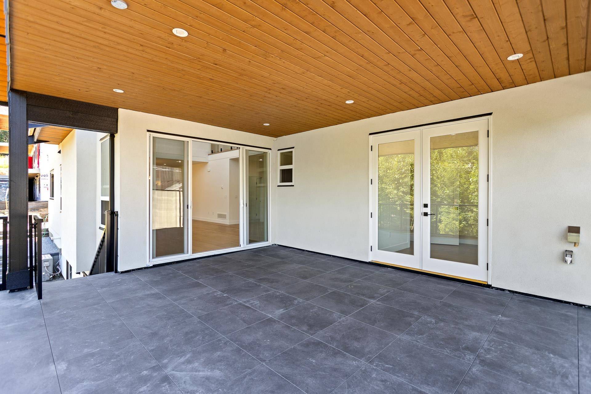 Anmore, BC V3H 5G6,2961 Eaglecrest DR