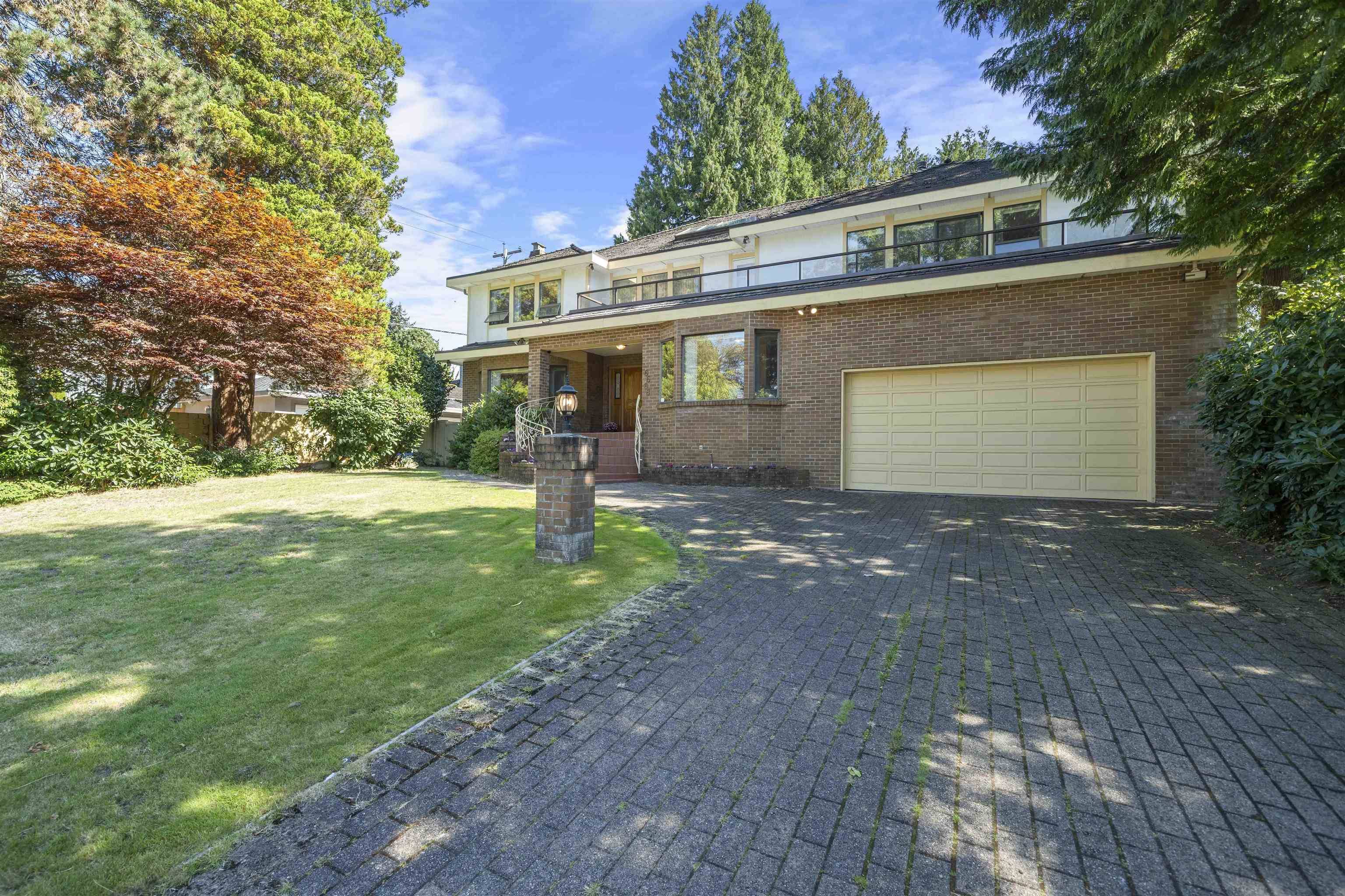 Vancouver, BC V6P 4G8,6668 Selkirk ST